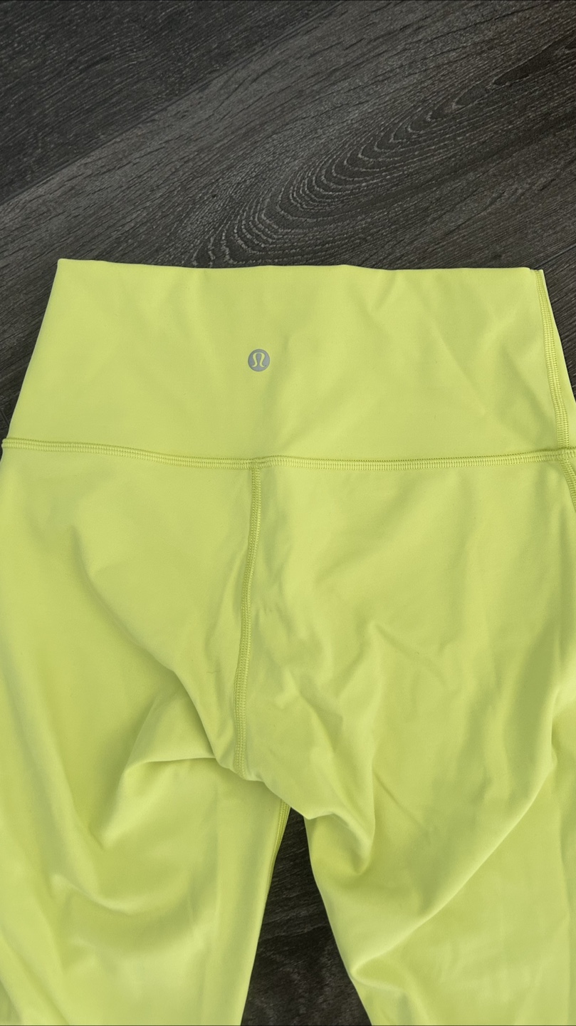 Lululemon Wunder Under 25”- Lemon Zest Size 6 - photo 3
