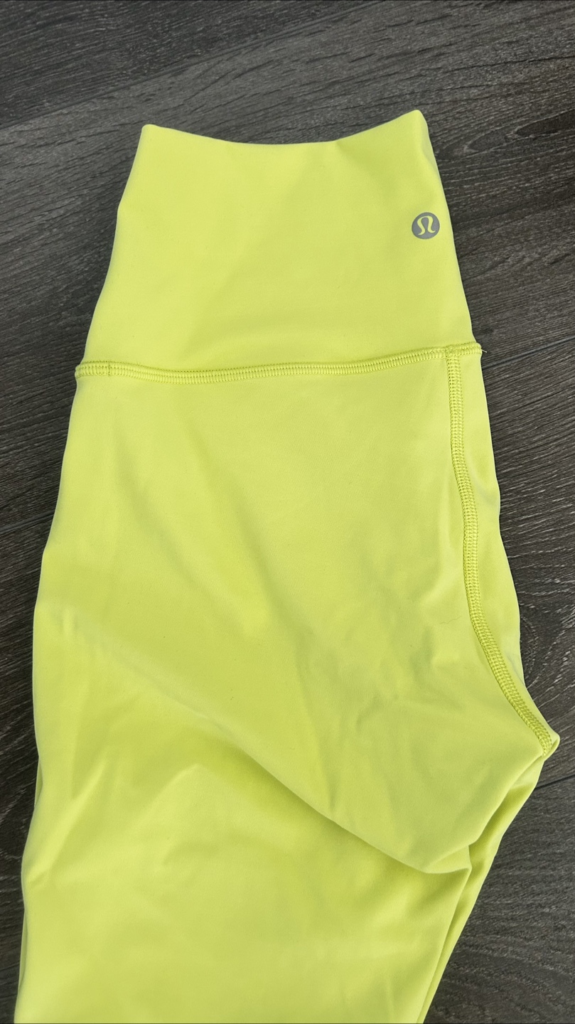 Lululemon Wunder Under 25”- Lemon Zest Size 6 - photo 5