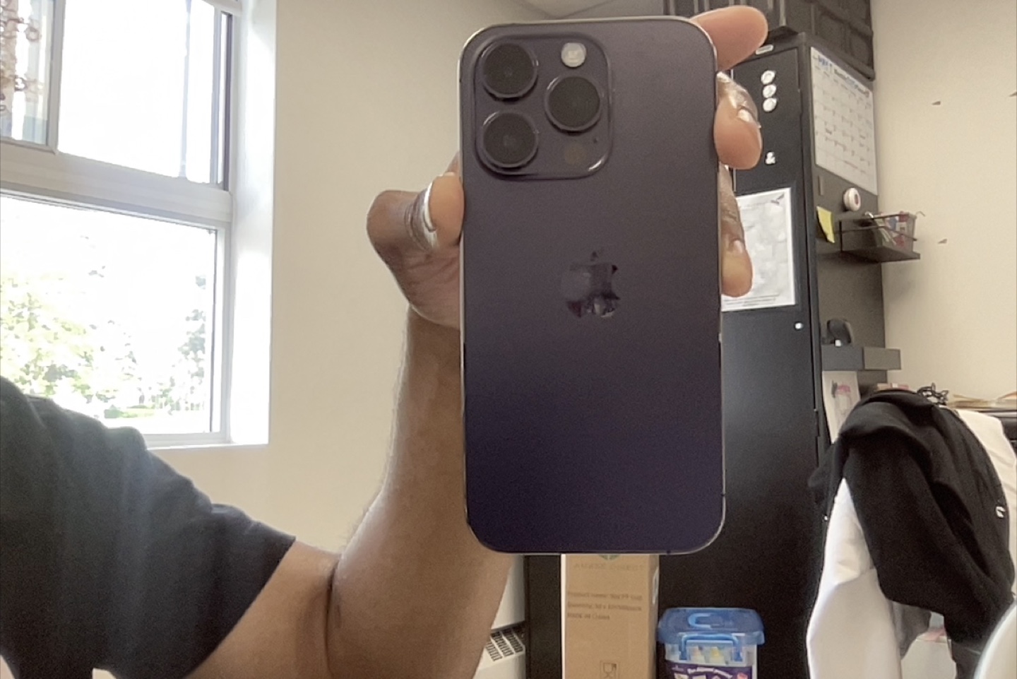 iPhone 14 Pro - Deep Purple - 100% Battery Health (Like New) - photo 4
