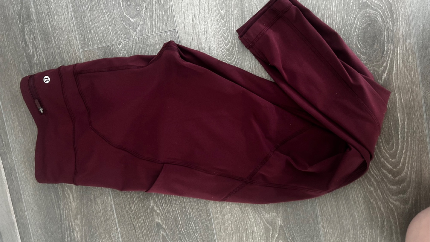Lululemon Burgundy 7/8 Leggings Size 10 - photo 3