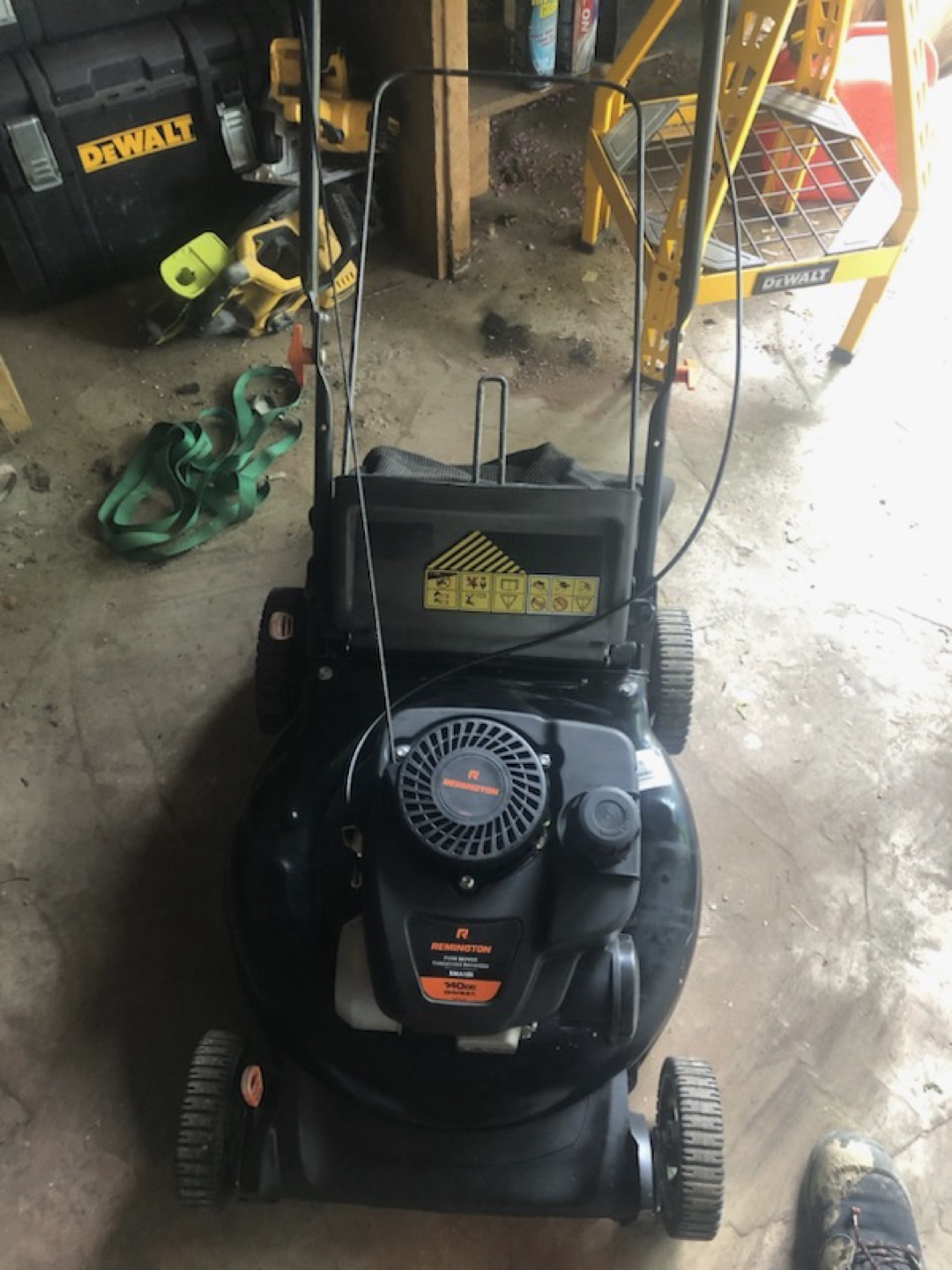 Remington 150cc Gas Powered Lawn Mower - photo 4