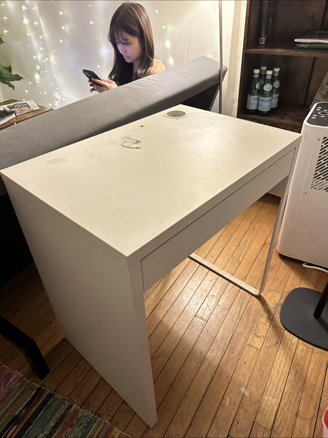 IKEA MICKE Desk - White