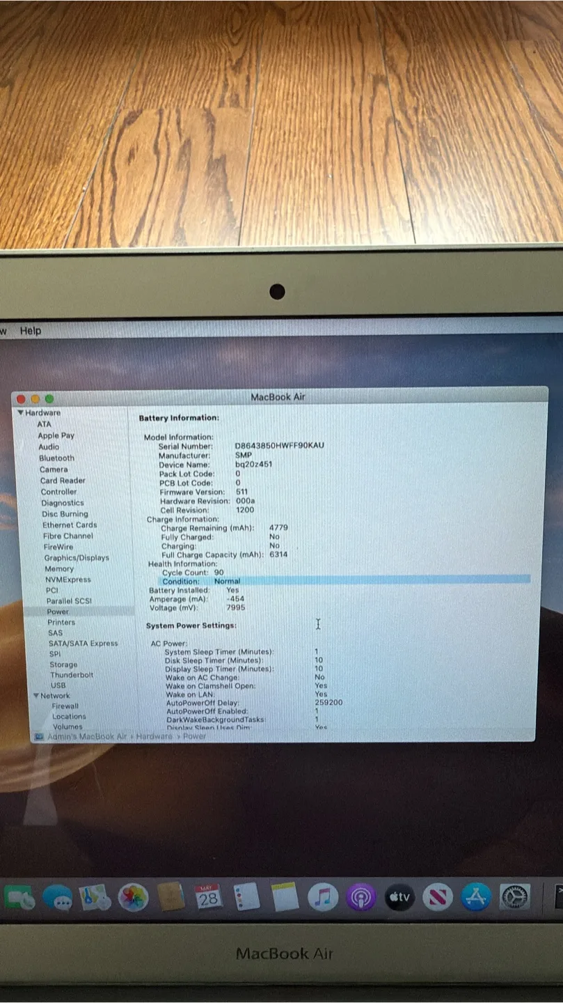 MacBook Air 13” 2017/4GB RAM/128GB SSDFully Functional image indicator(3)