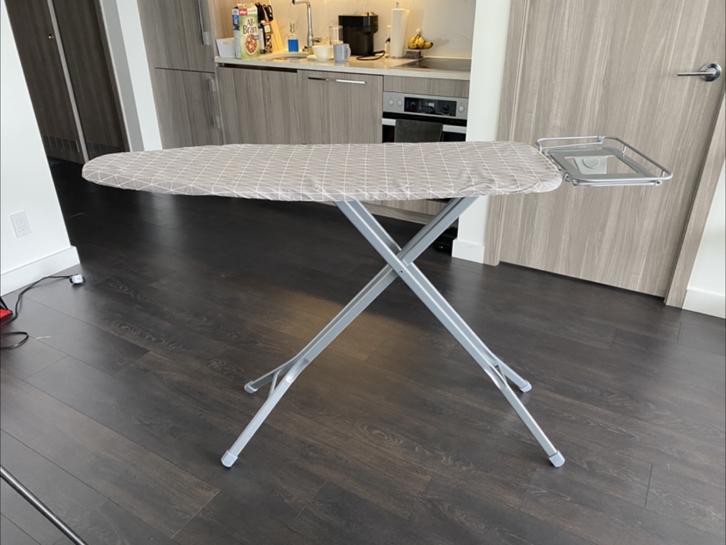 Ironing Board with Grey Cover and Shelf - photo 2