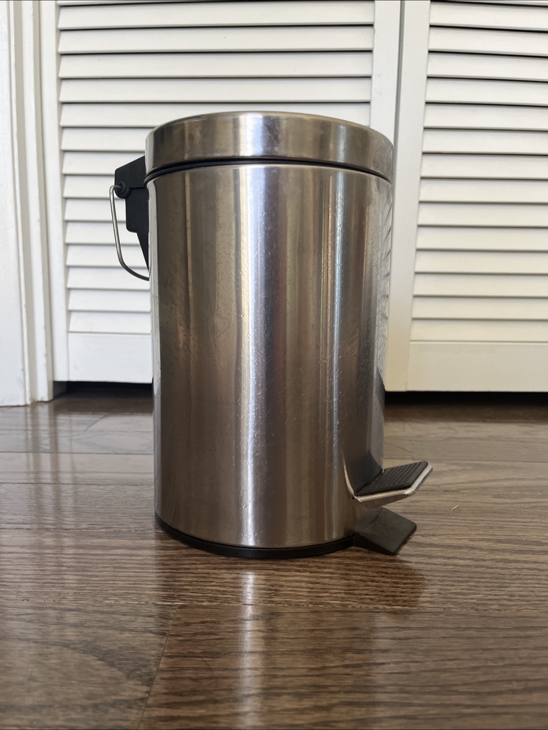 10”H Stainless Steel Step Trash Can with Removable Inner Bucket