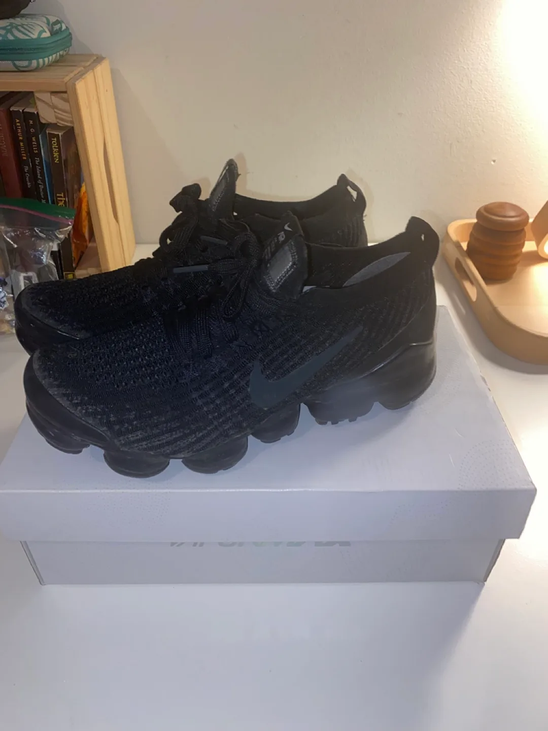 Nike W Air Vapormax Flyknit 3 Women's Running Shoes - Size 7 thumbnail