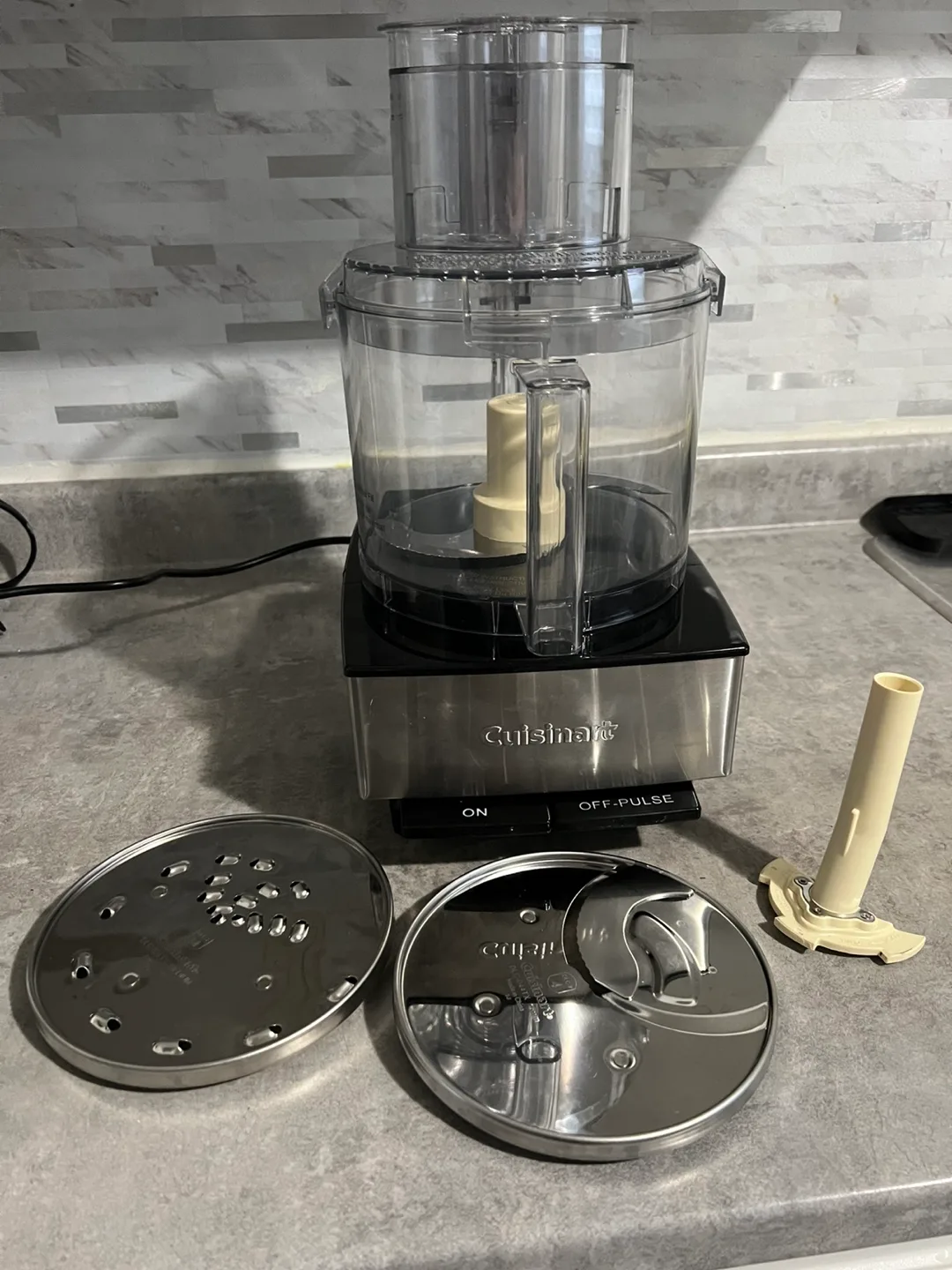 NEW Commercial 14-Cup Food Processor thumbnail