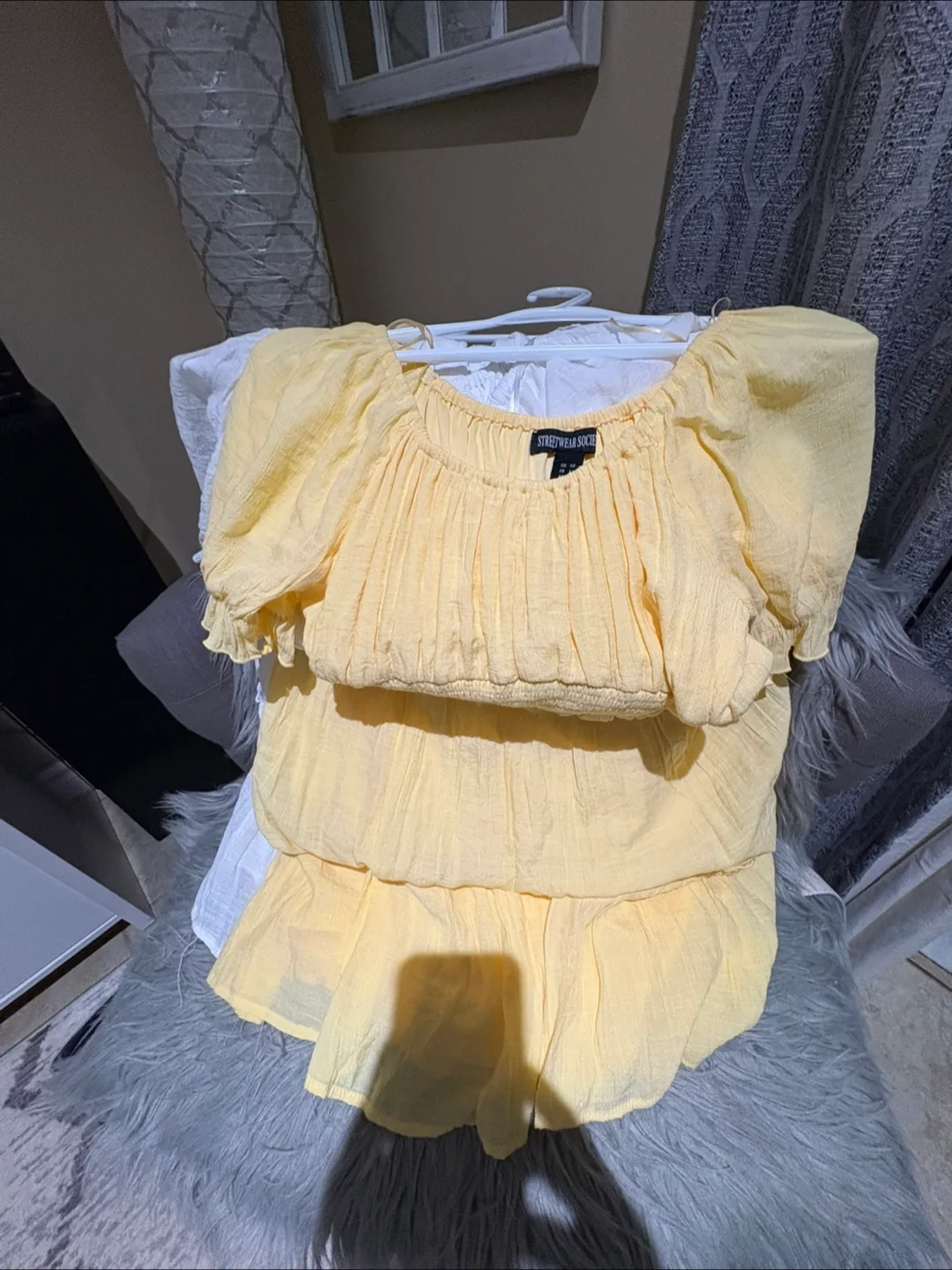 Streetwear Society Puff Sleeve Maxi Dress - Yellow and White image indicator(5)