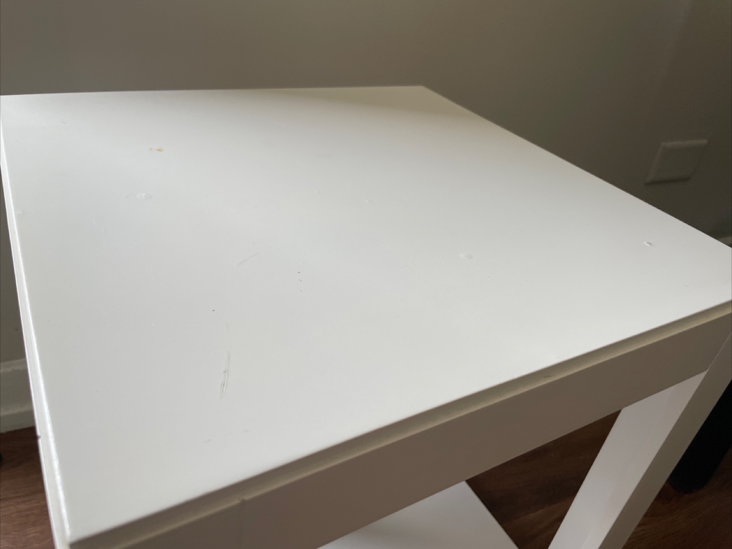 White Cube End Table #freecycle - photo 4