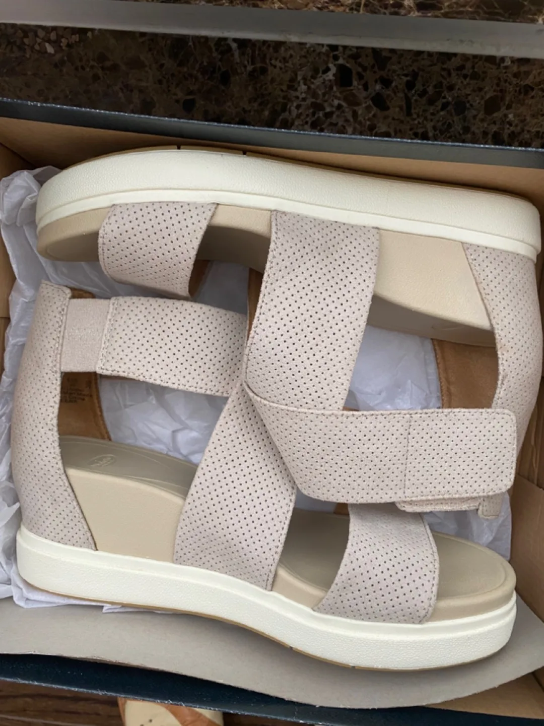 Dr. Scholl's Sheena Oyster Wedge Sandals - Size 9M thumbnail