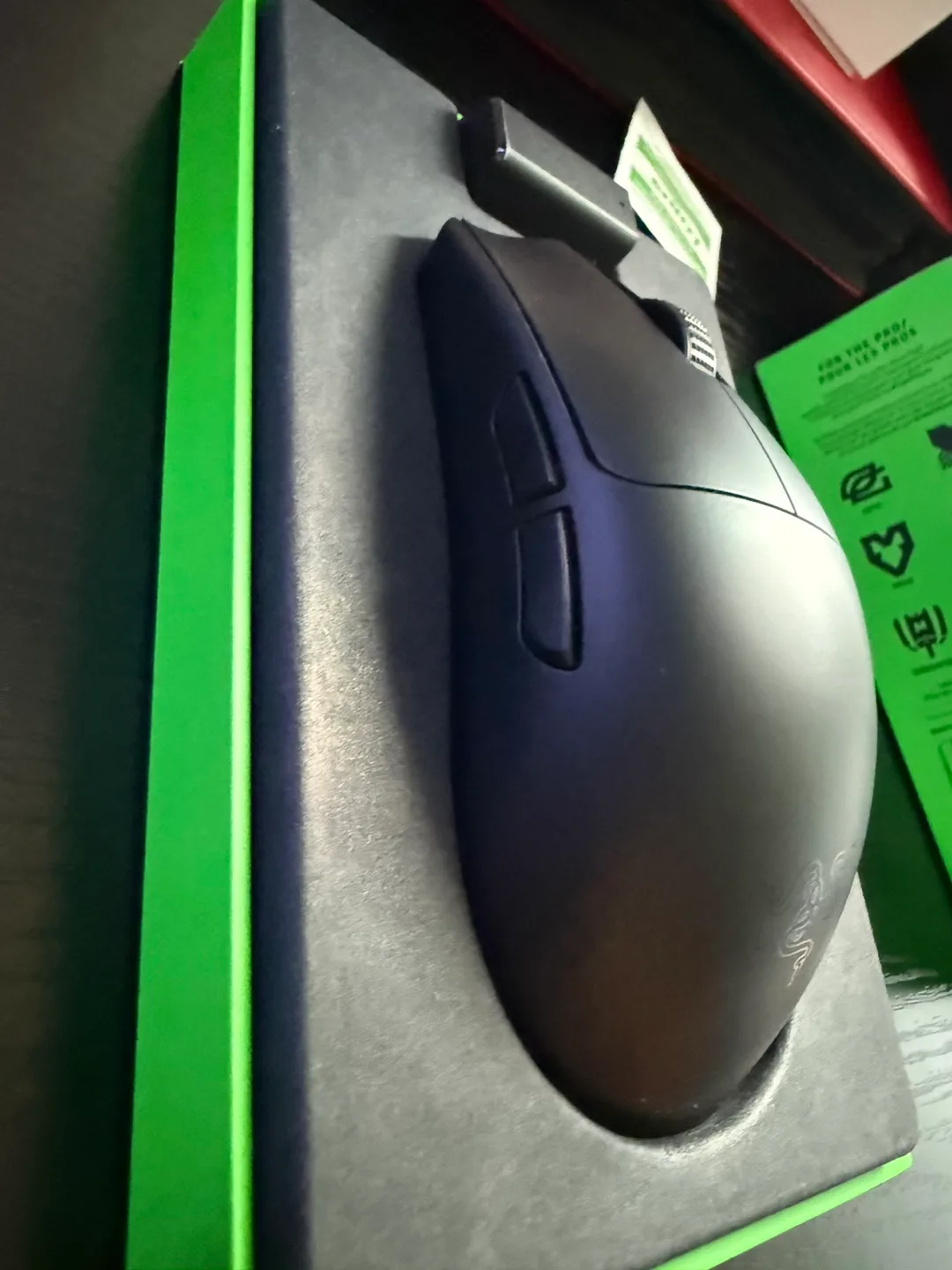 Razer viper v3 pro open box only used once image indicator(3)