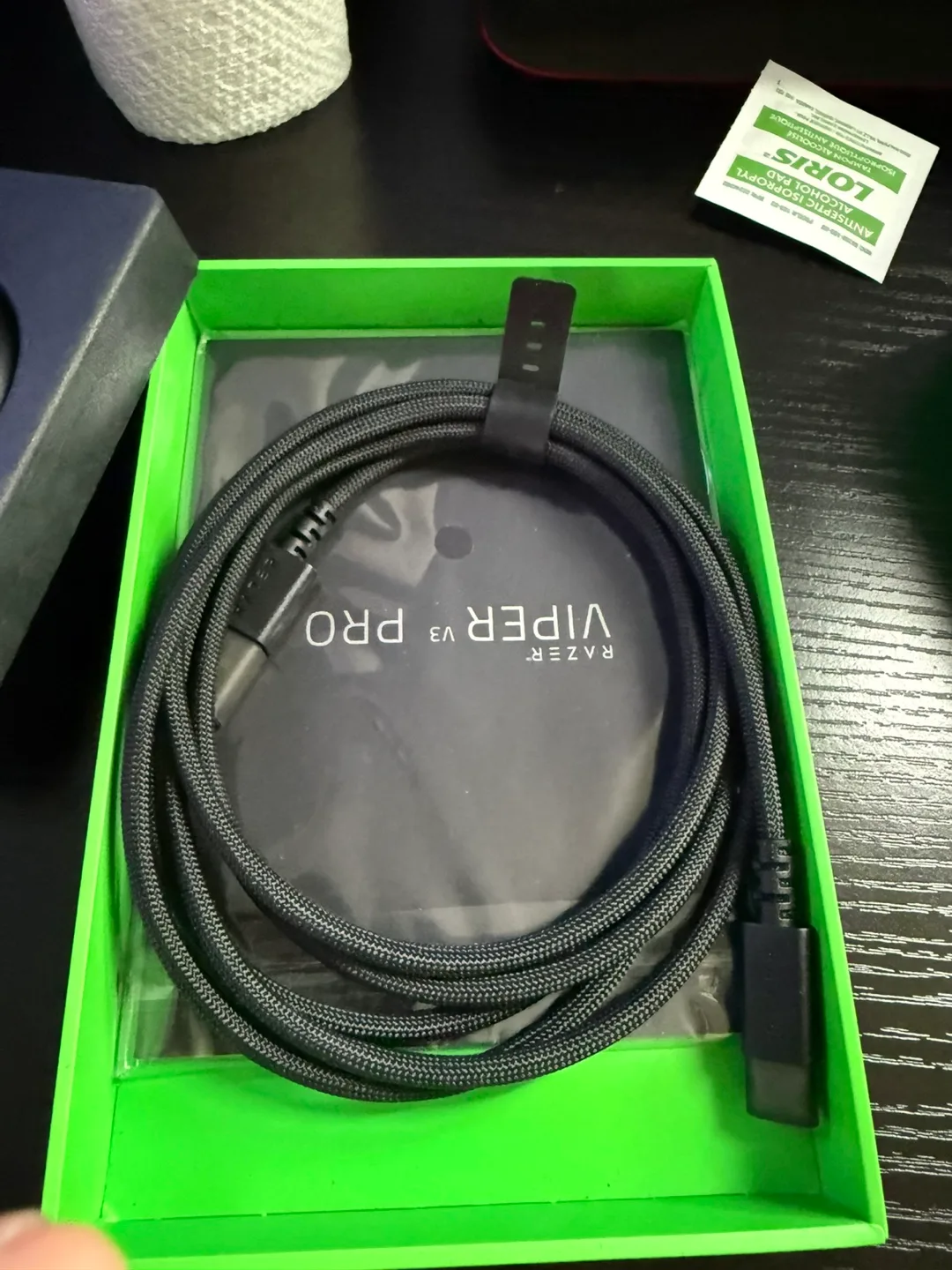 Razer viper v3 pro open box only used once image indicator(4)