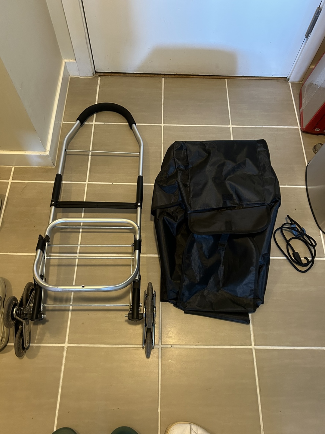 Foldable Shopping Cart with Bag - photo 4
