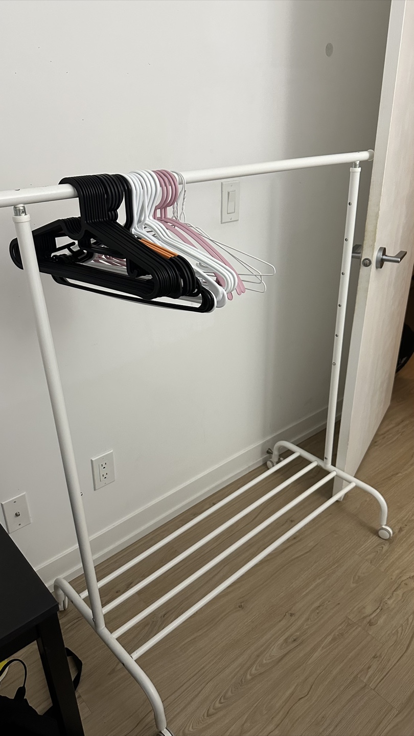 White Clothes Rack with Shelf