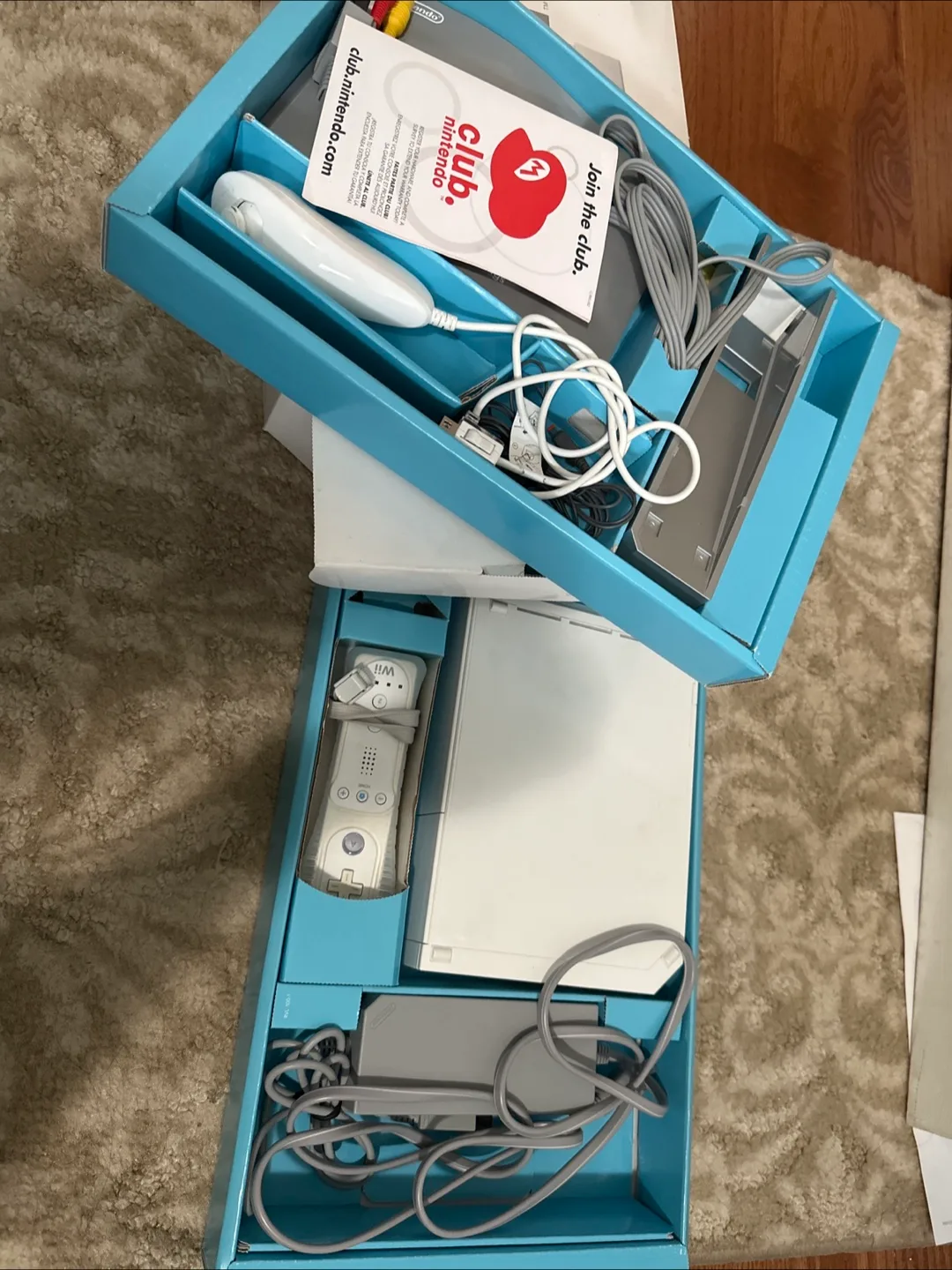 Nintendo Wii Console - White - Includes Wii Sports image indicator(2)