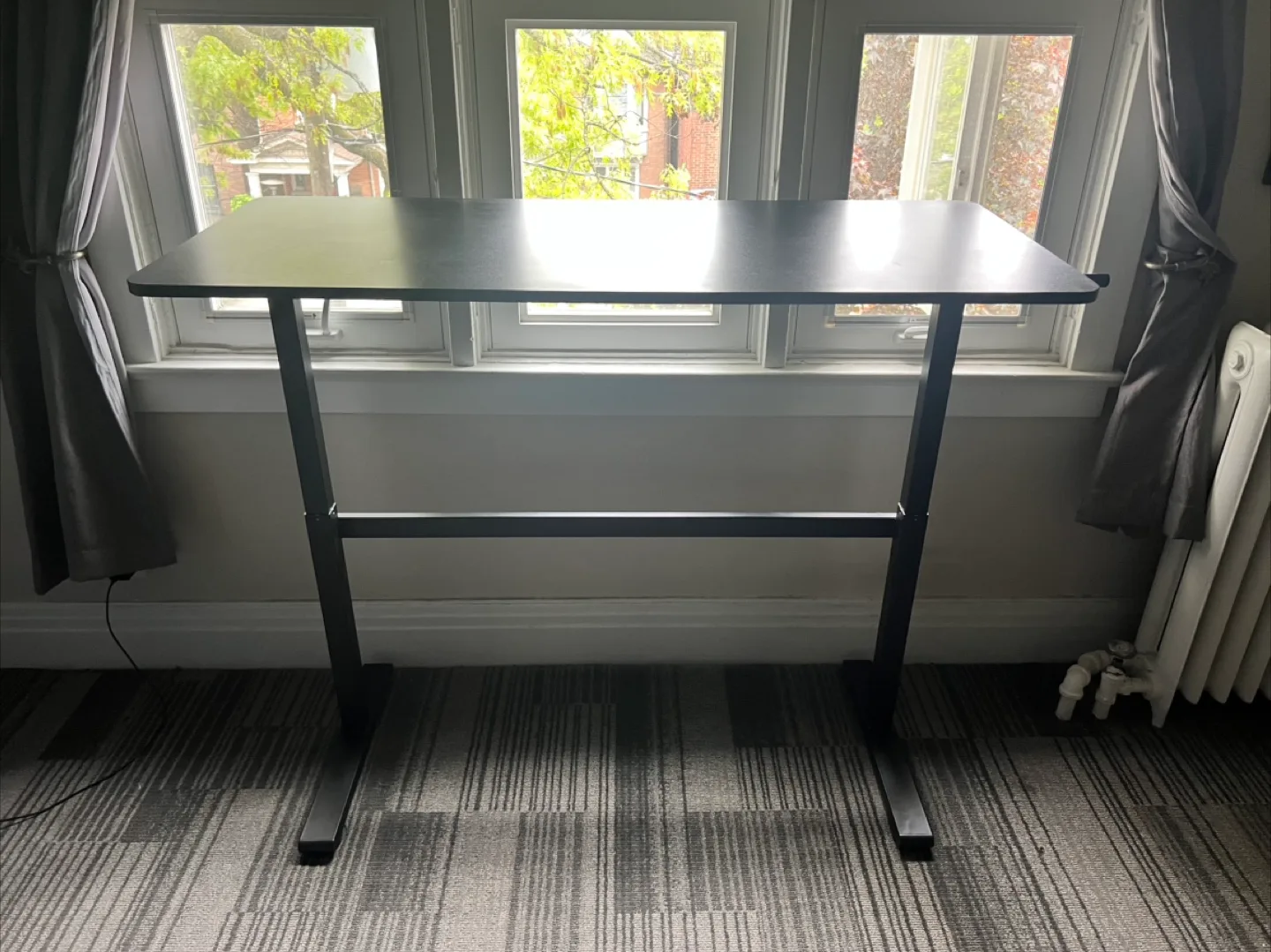 Black Ergonomic Adjustable Standing Desk image indicator(2)