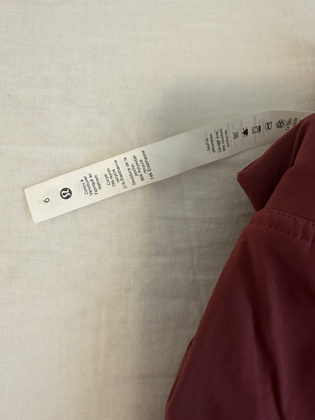 Lululemon Burgundy Joggers Size 6 - photo 2