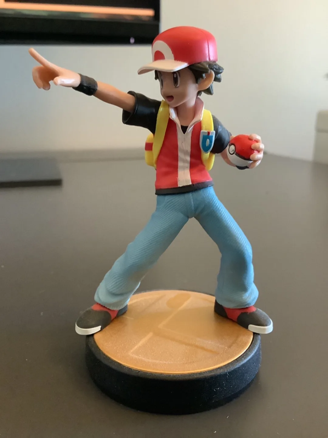 Pokémon trainer, squirtle, ivysaur amiibo image indicator(2)