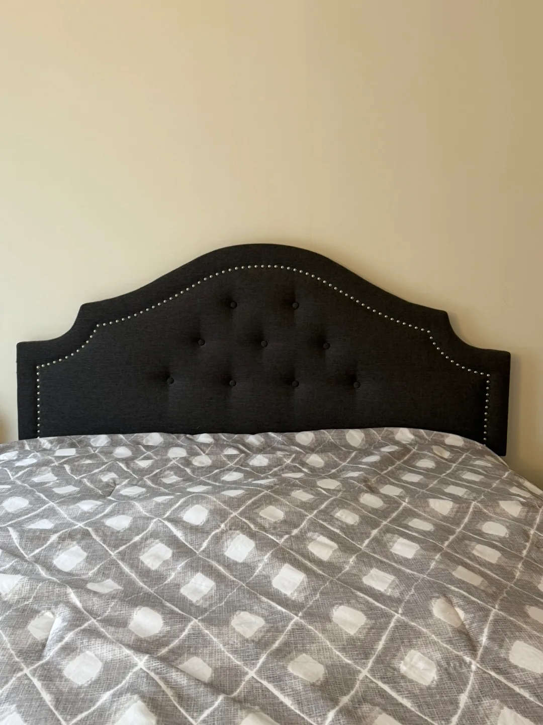 Dark Gray Upholstered Headboard Queen Size thumbnail