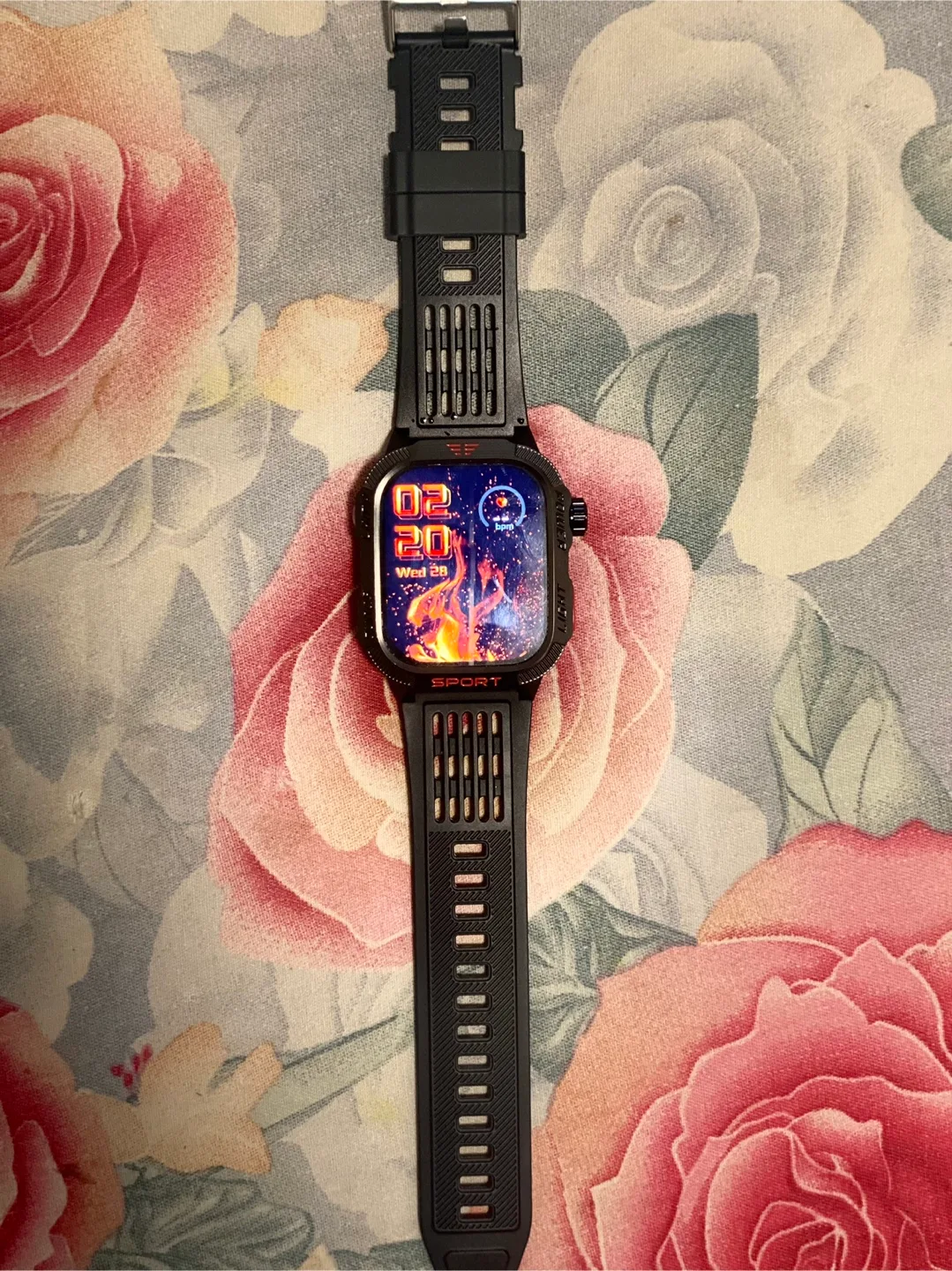 Smartwatch with Metal Bezel and Silicone Band thumbnail