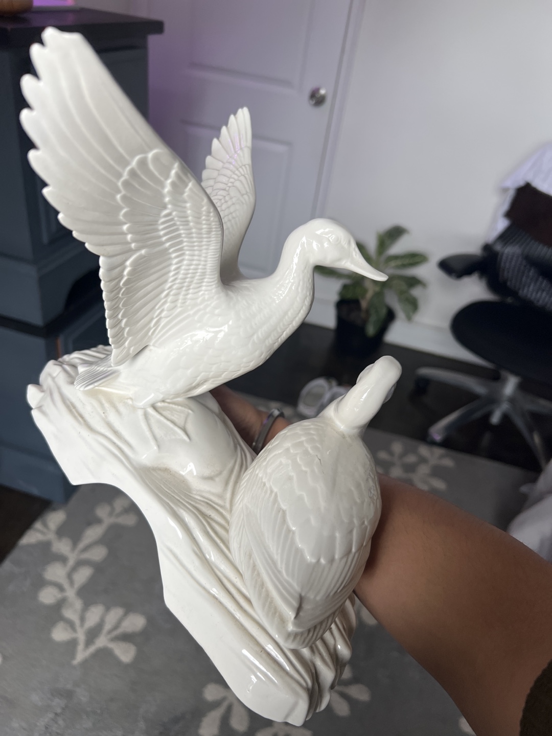#freecycle Vintage Ceramic Bird Figurine - photo 3