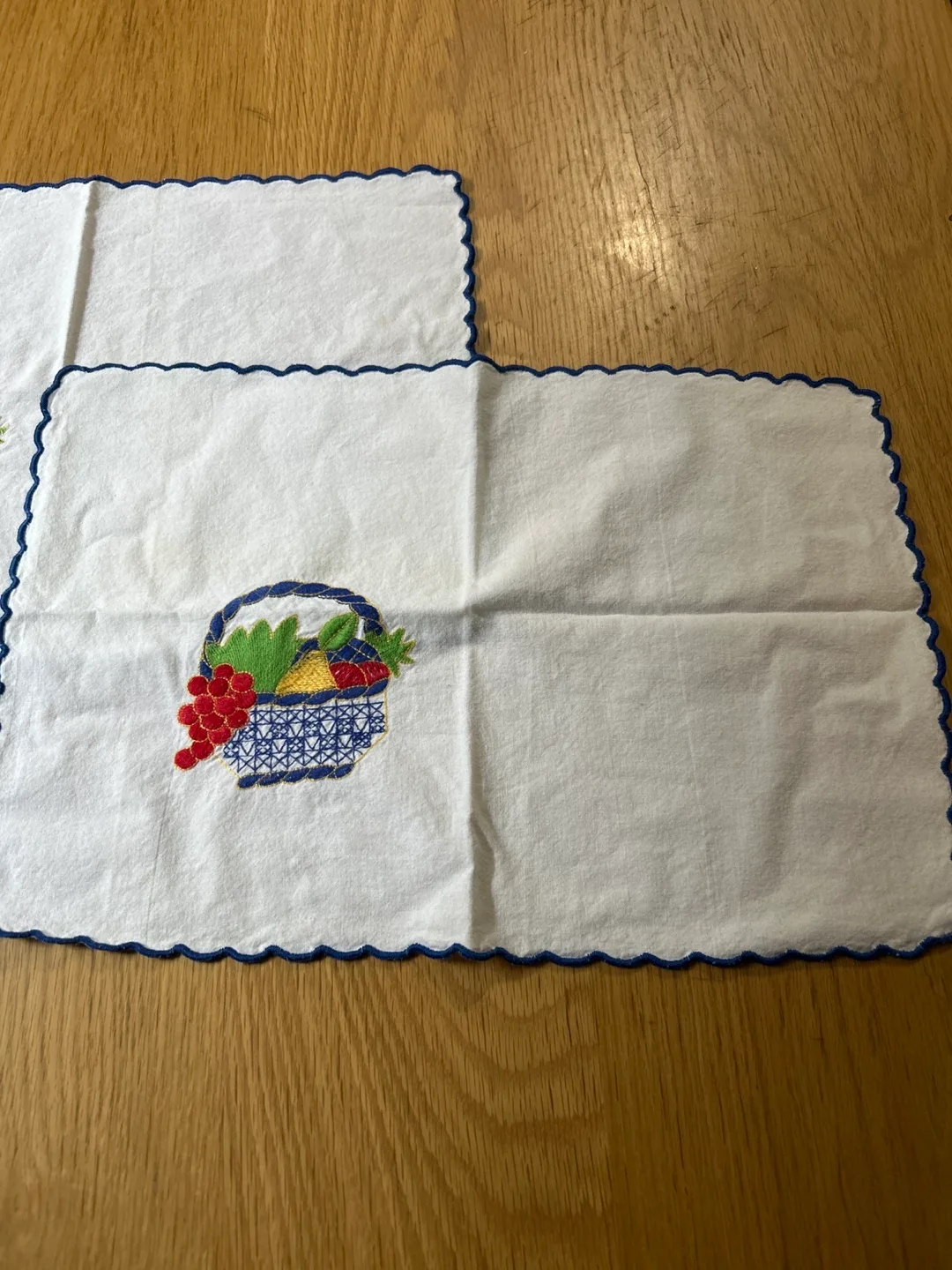 Fruit Basket Table Cloths image indicator(2)