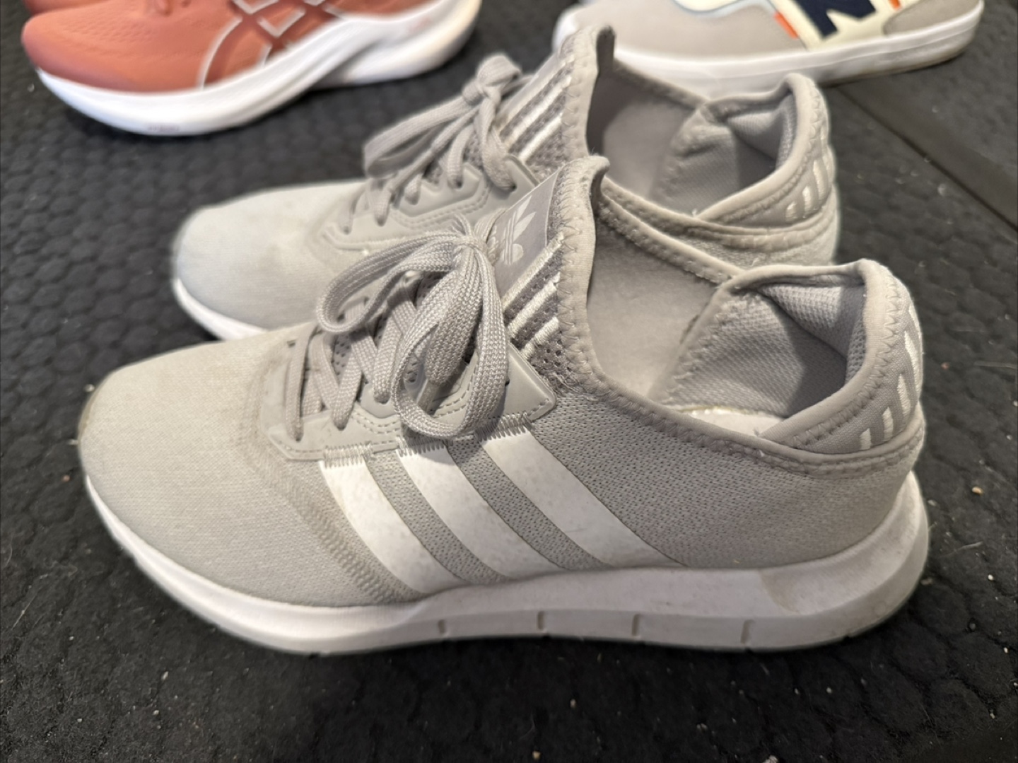 Adidas SWIFT RUN X SHOES women’s size 9