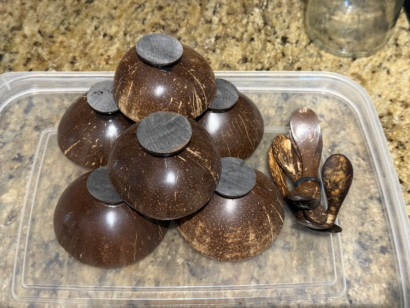 6 coconut shell bowls with  spoons thumbnail