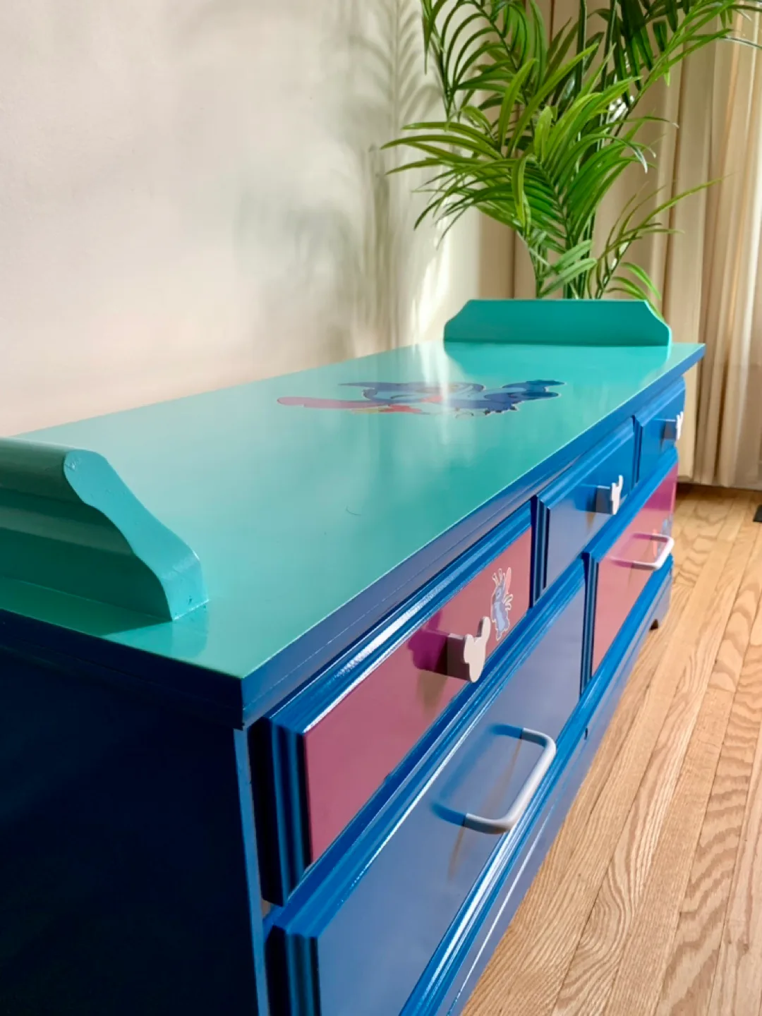 Custom-painted Stitch Toy Chest image indicator(9)