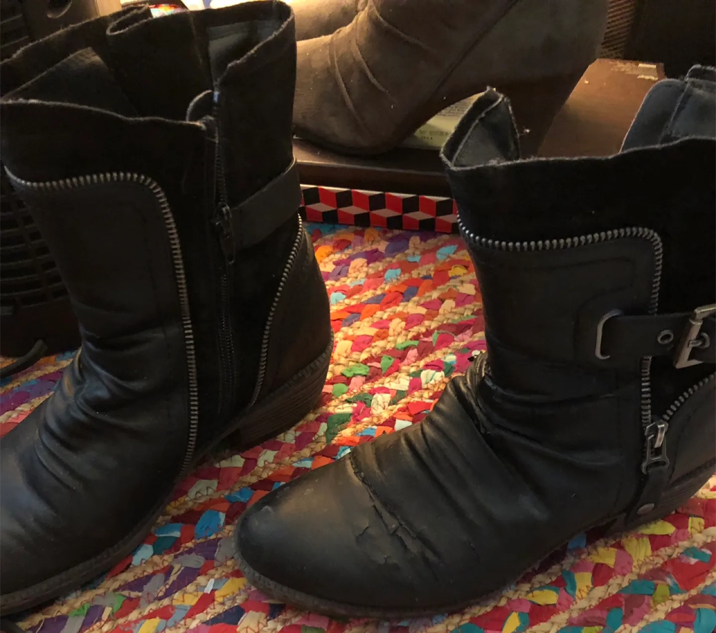 Vintage Women's Black Buckle Boots - Size 8.5 #freecycle image indicator(5)