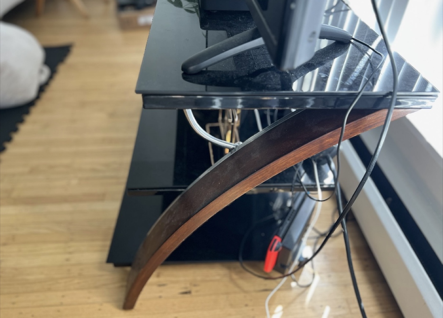 Three-shelf TV Stand with Black Glass and Wood Accents - photo 5