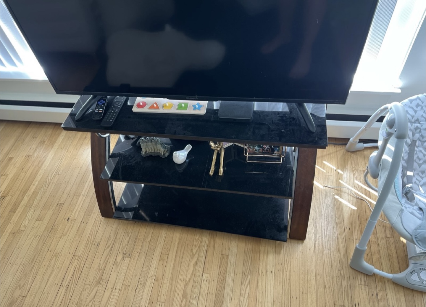 Three-shelf TV Stand with Black Glass and Wood Accents - photo 2