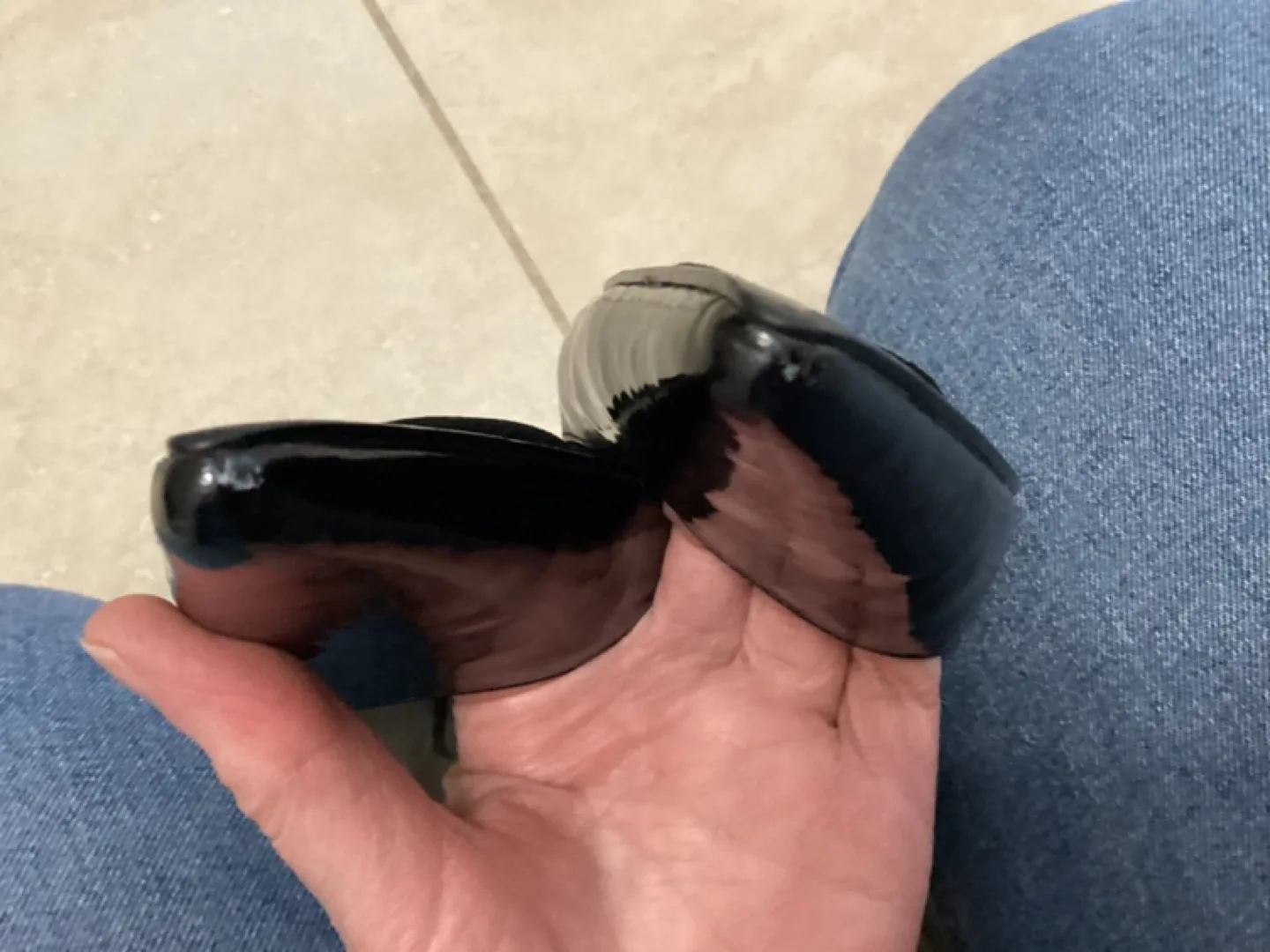 NINE WEST BLACK PATENT PUMPS image indicator(6)