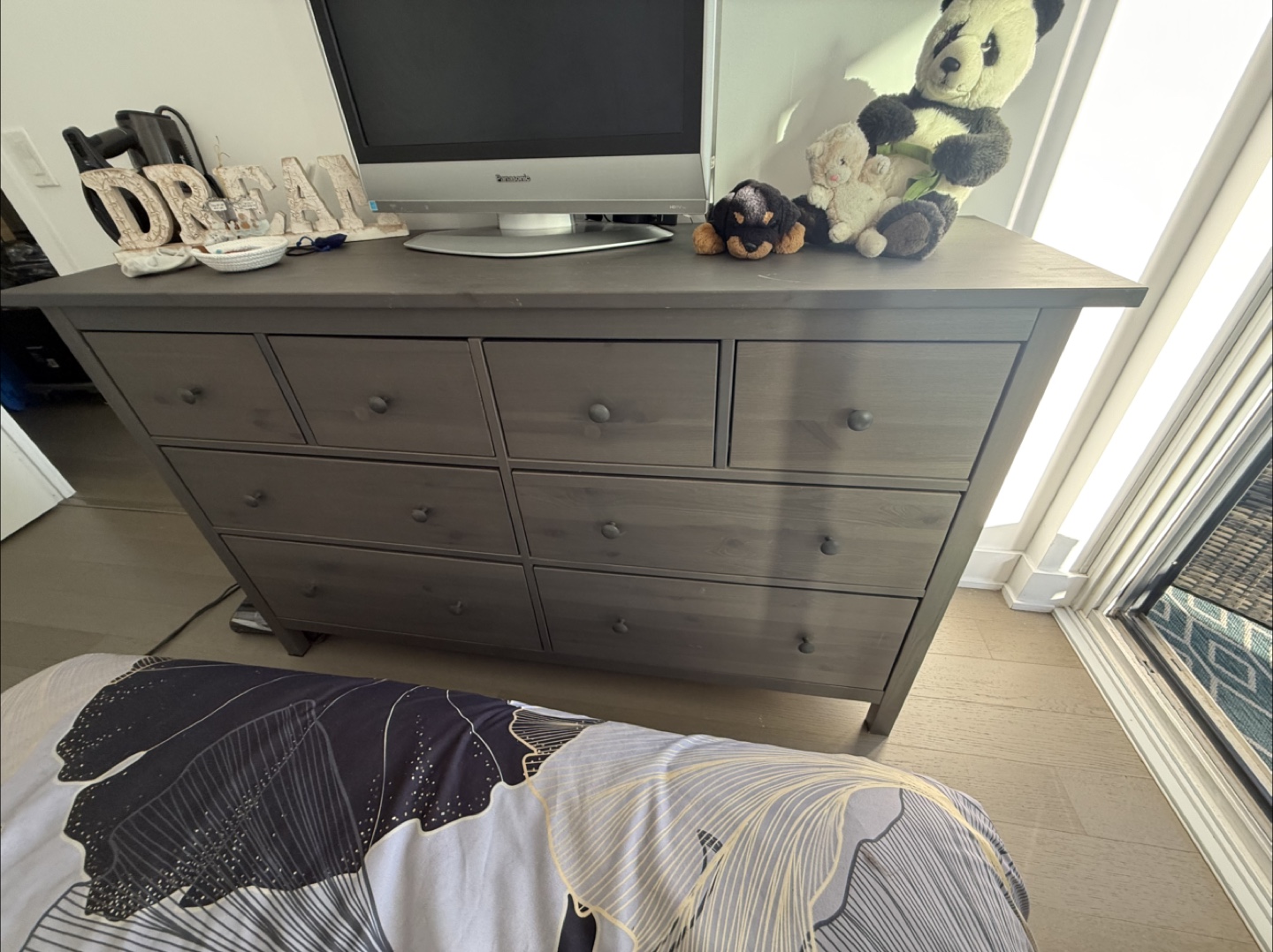 MUST GO TODAY‼️IKEA 2-Drawer Nightstand & MALM 8-Drawer Dresser