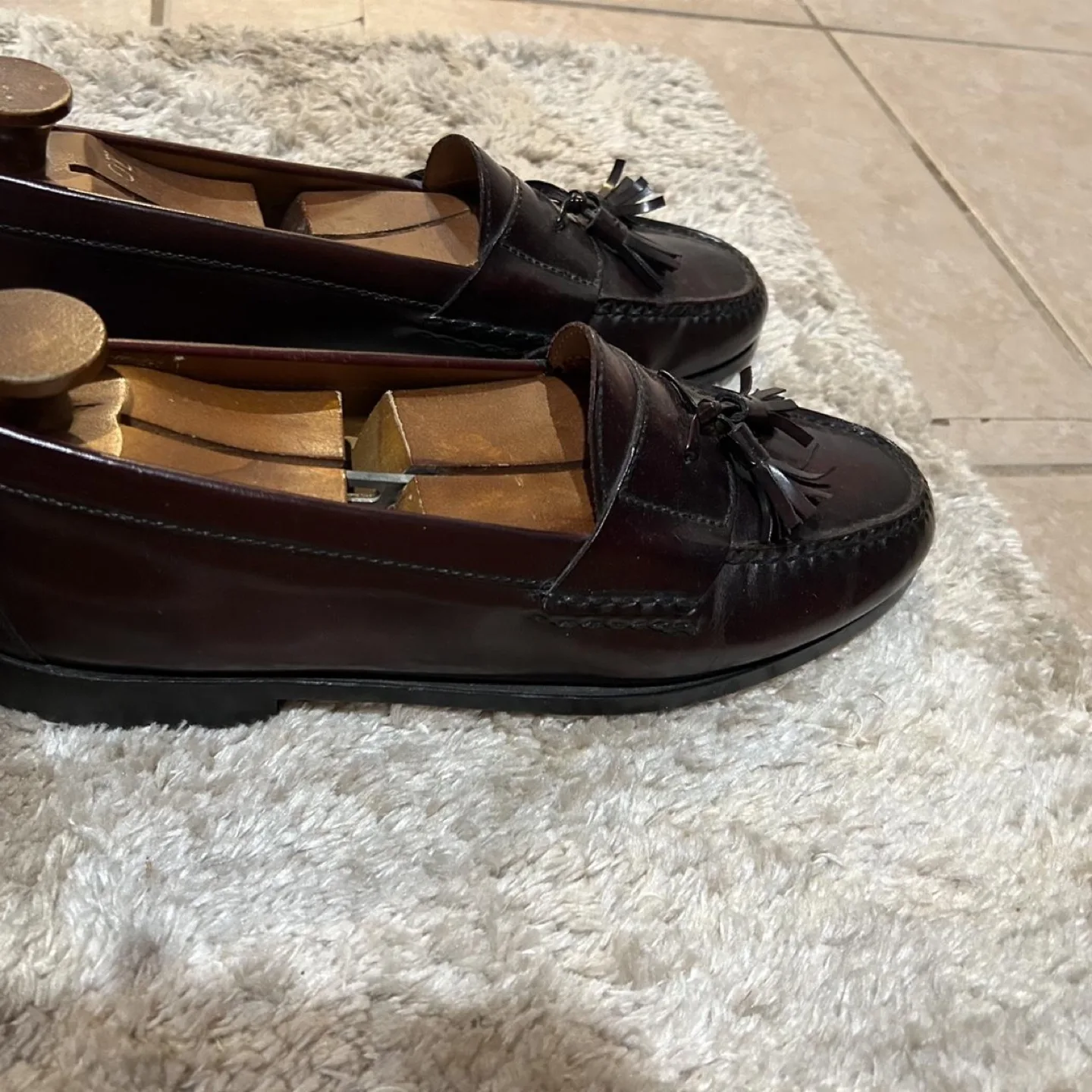 Cole Haan Men's Burgundy Leather Tassel Loafers image indicator(3)