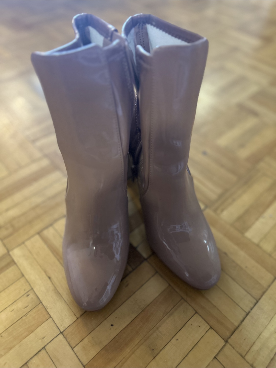 ALDO Women's Pink Patent Leather Ankle Boots - Size US 6