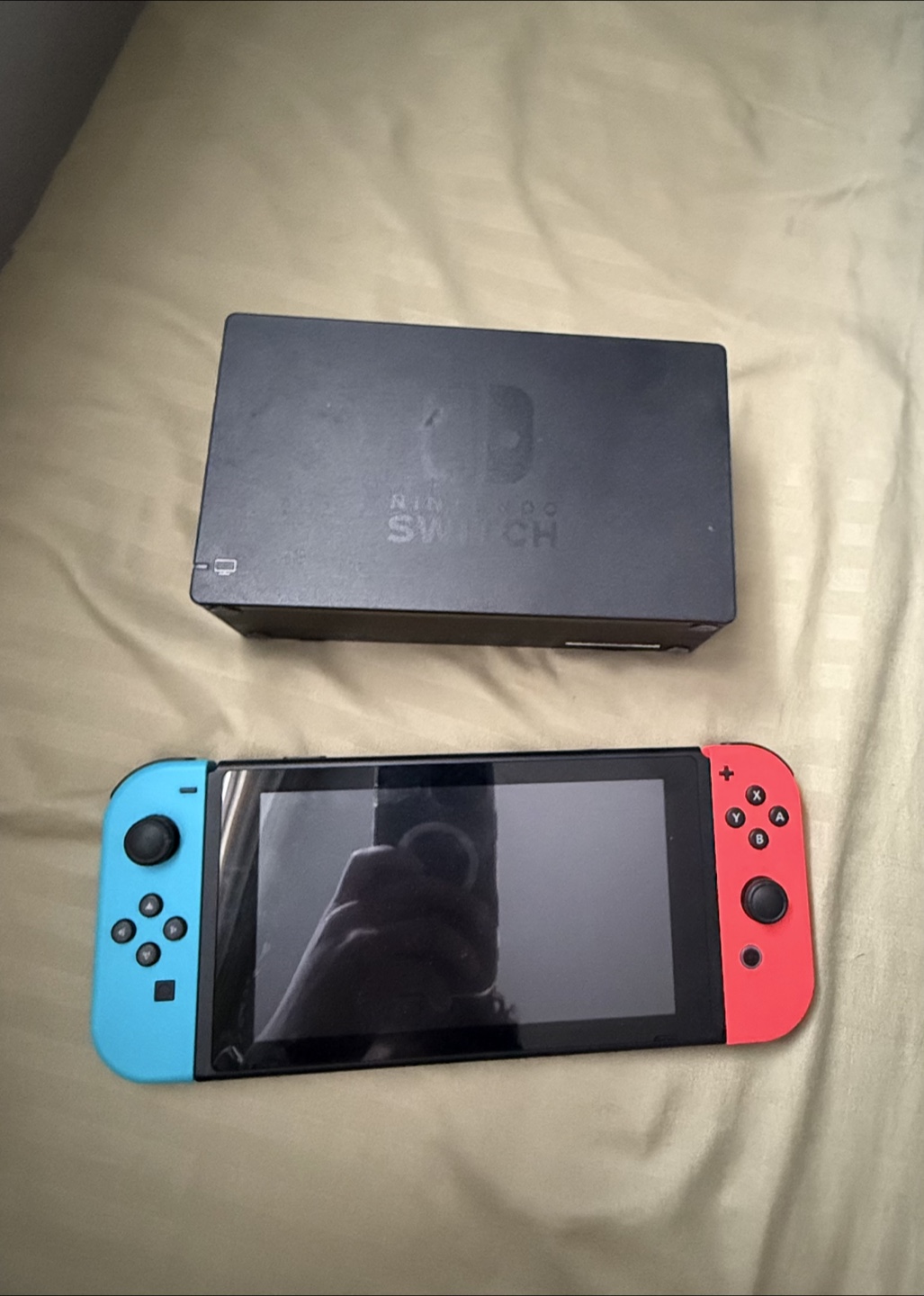 Nintendo Switch Console - Neon Red and Blue Joy-Cons - photo 2