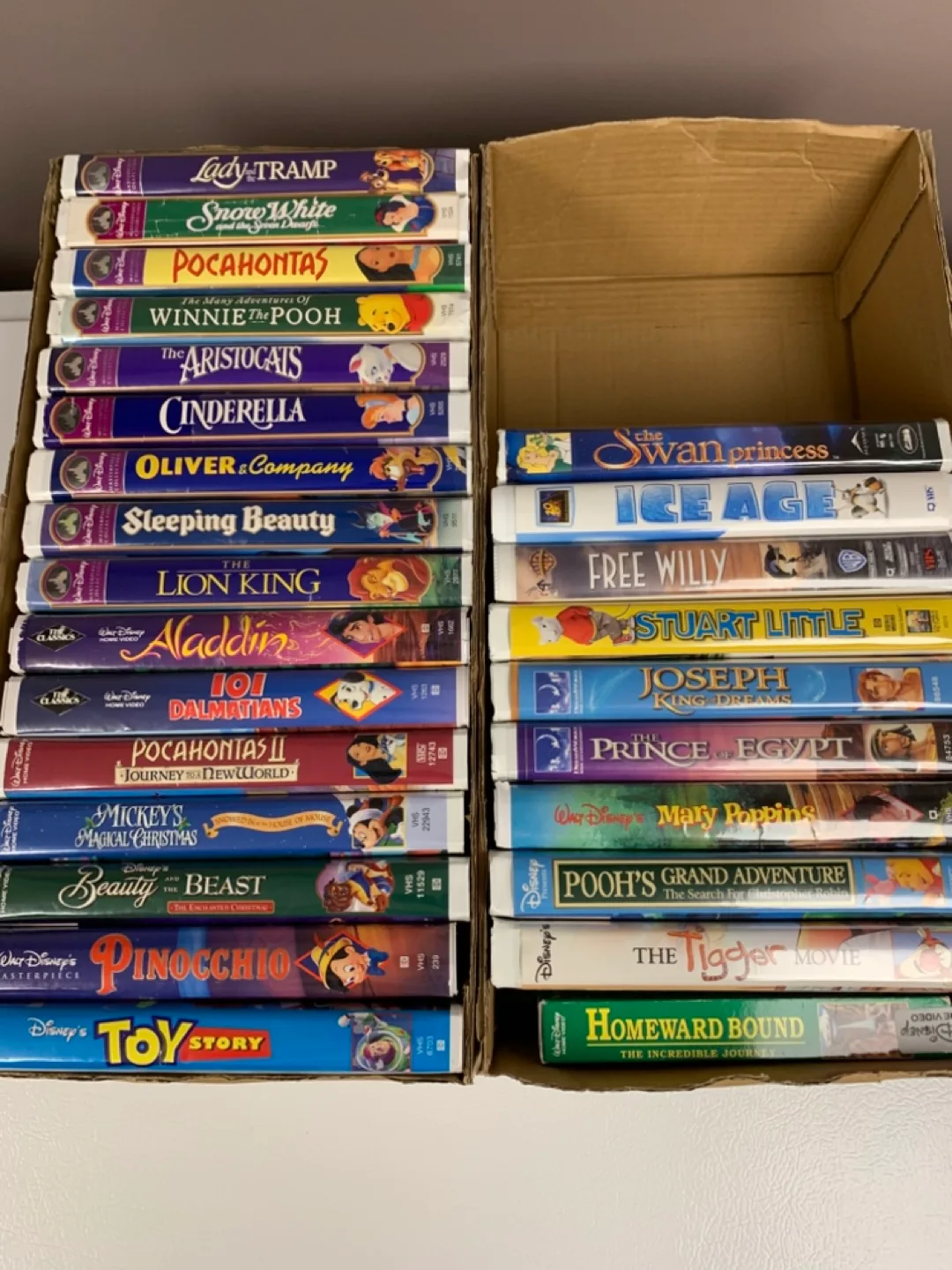 Huge VHS Tape Collection - Disney Classics & More! image indicator(3)