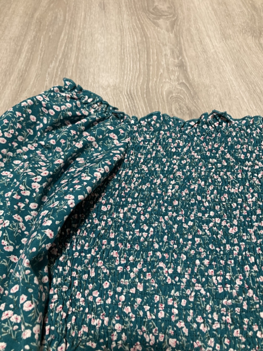 Bundle of 4 Women's Tops, Vest and Blouse - photo 5