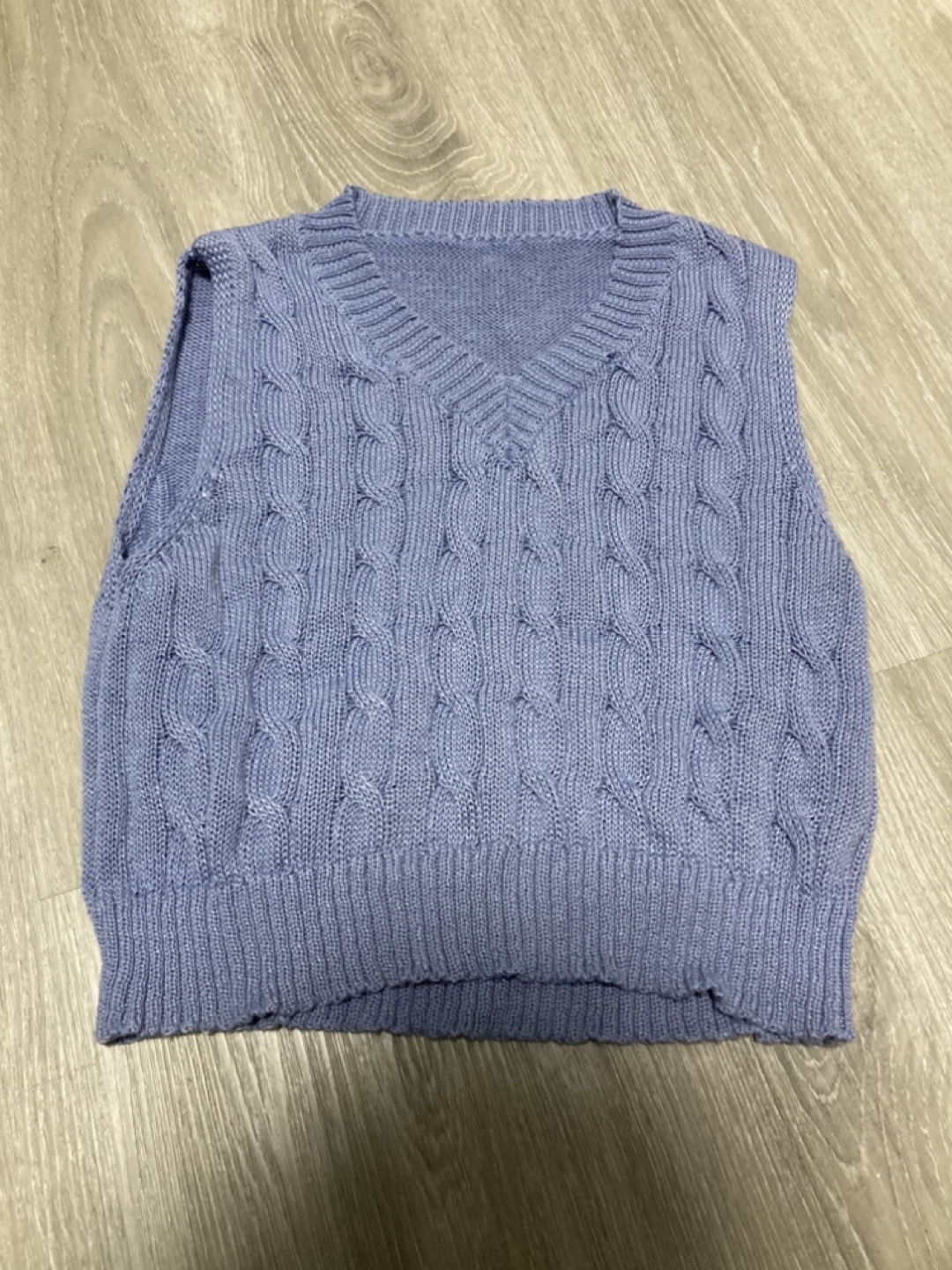 Bundle of 4 Women's Tops, Vest and Blouse - photo 4