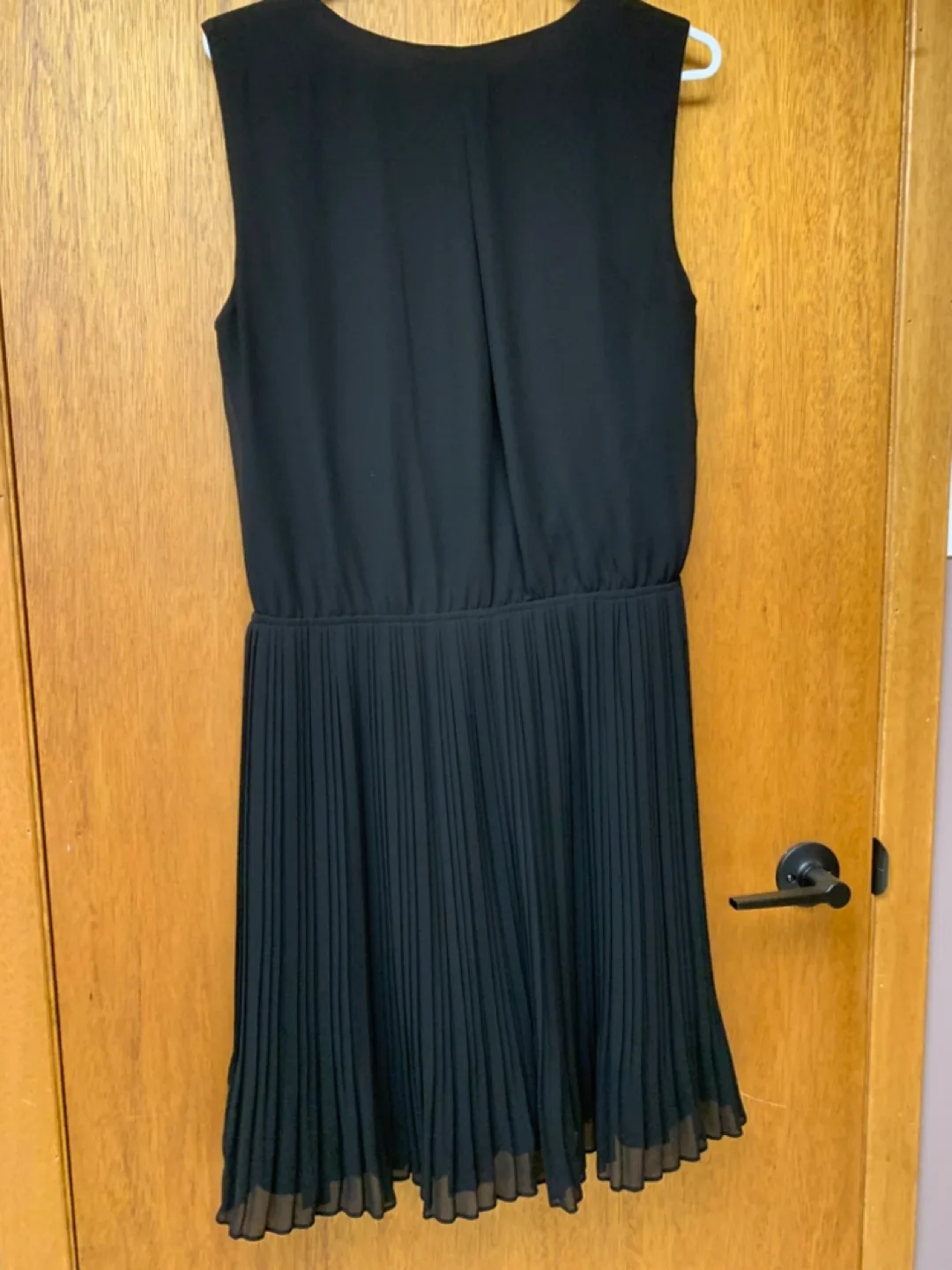 Ricki's Black Pleated Dress Size 10 image indicator(4)