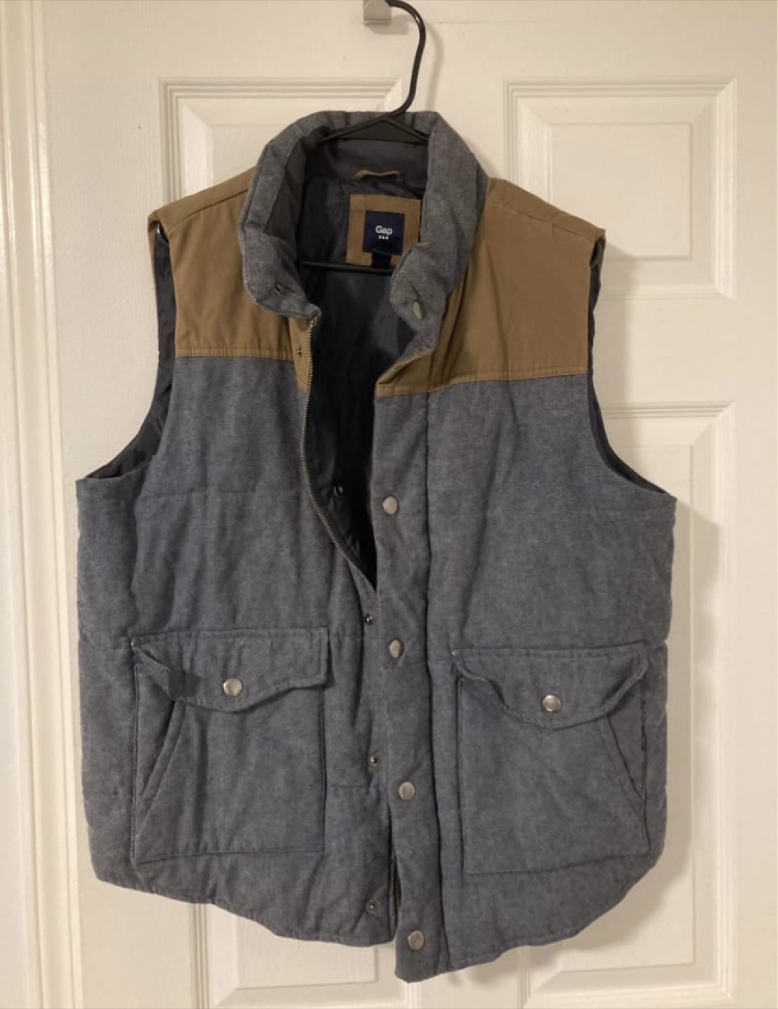 Men's puffer vest