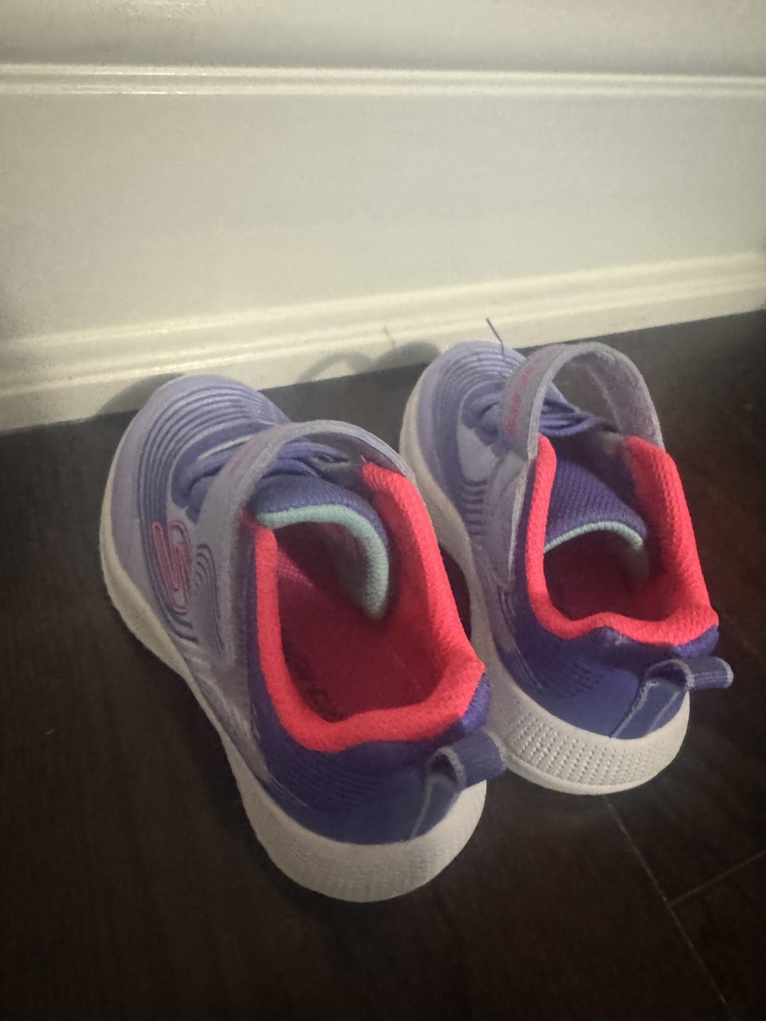 Skechers Girls' Sneakers Size 7 - photo 2