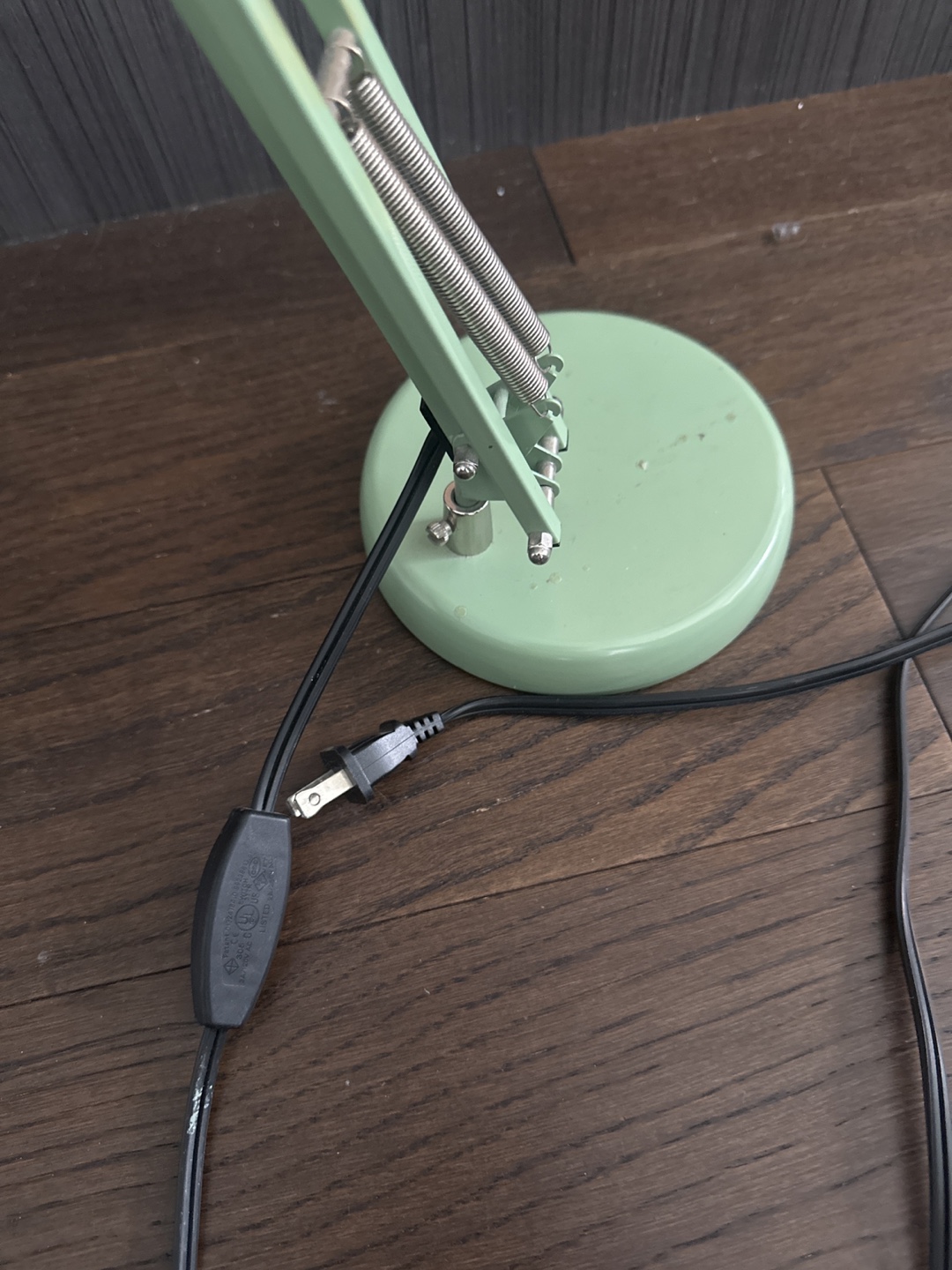 Vintage-Style Green Desk Lamp - photo 2