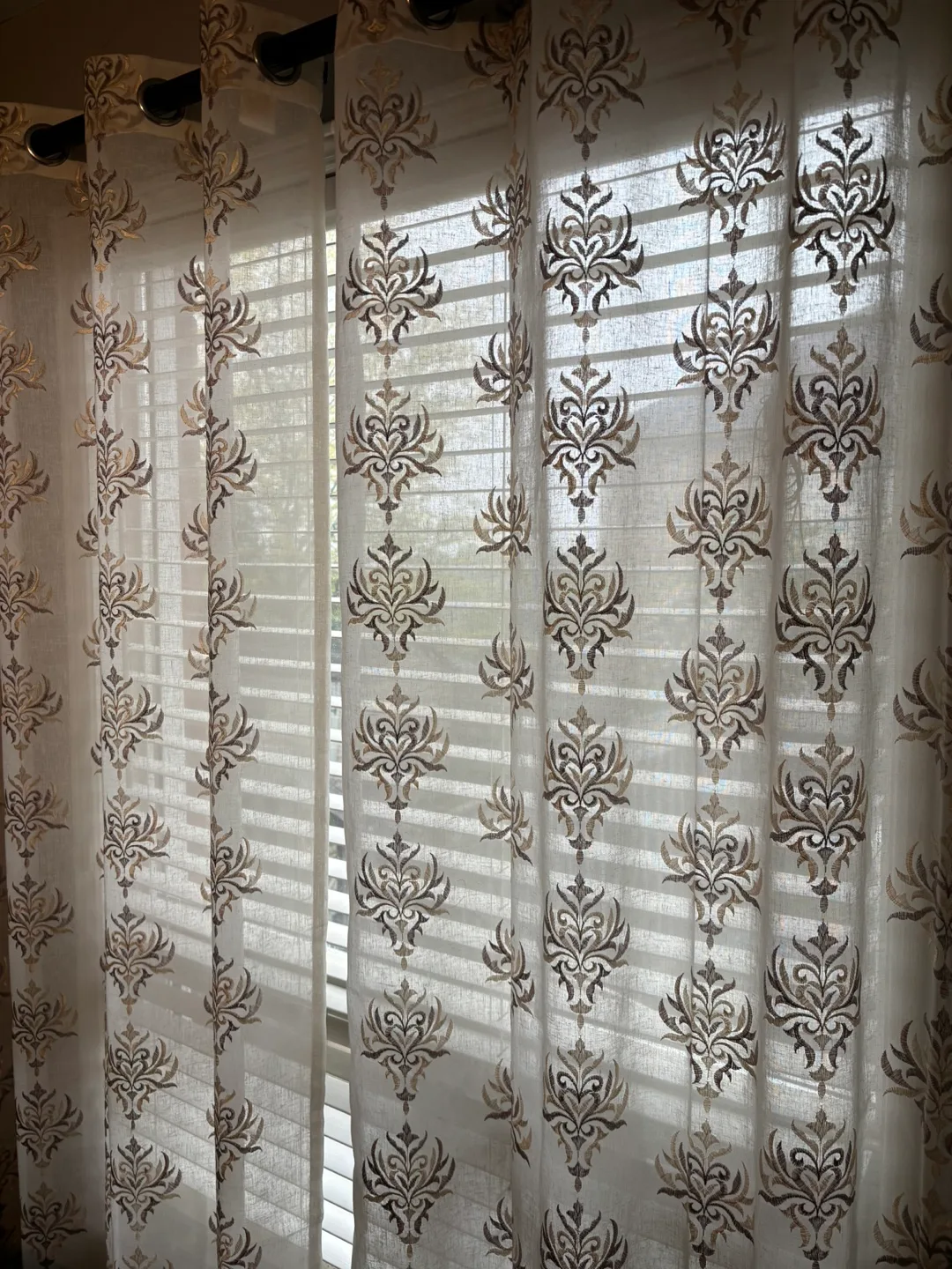 Elegant Damask Pattern Sheer Curtains thumbnail