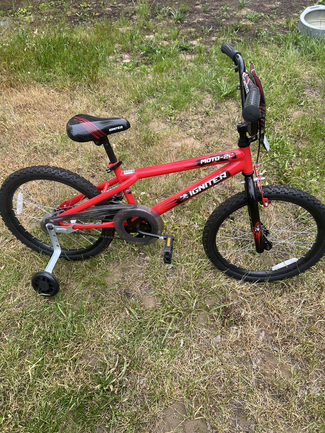 Igniter Moto-20 Kids Bike with Training Wheels - photo 4