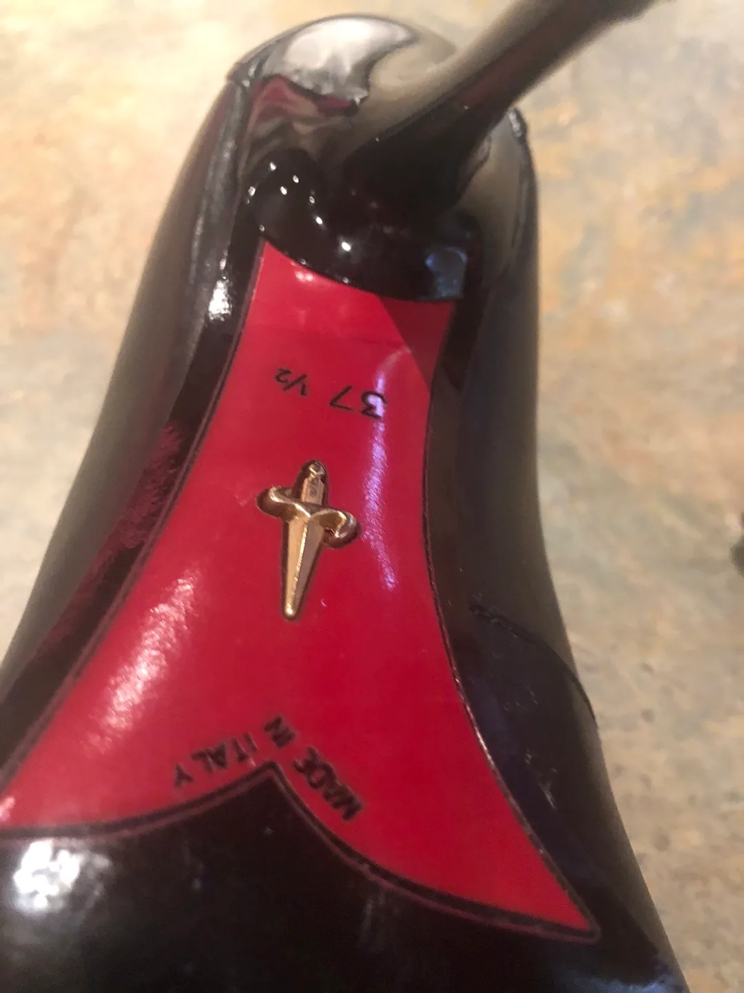 Designer Cesare Paciotti Black Leather Heels Sz. 37.5 image indicator(4)