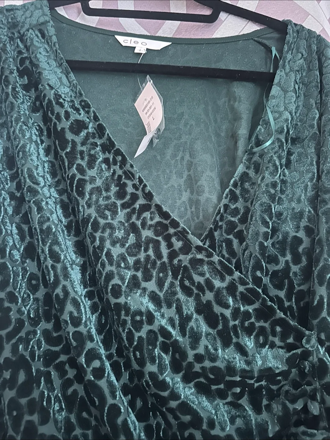 *New* Cleo Dark Green Leopard Print Velvet Blouse image indicator(2)