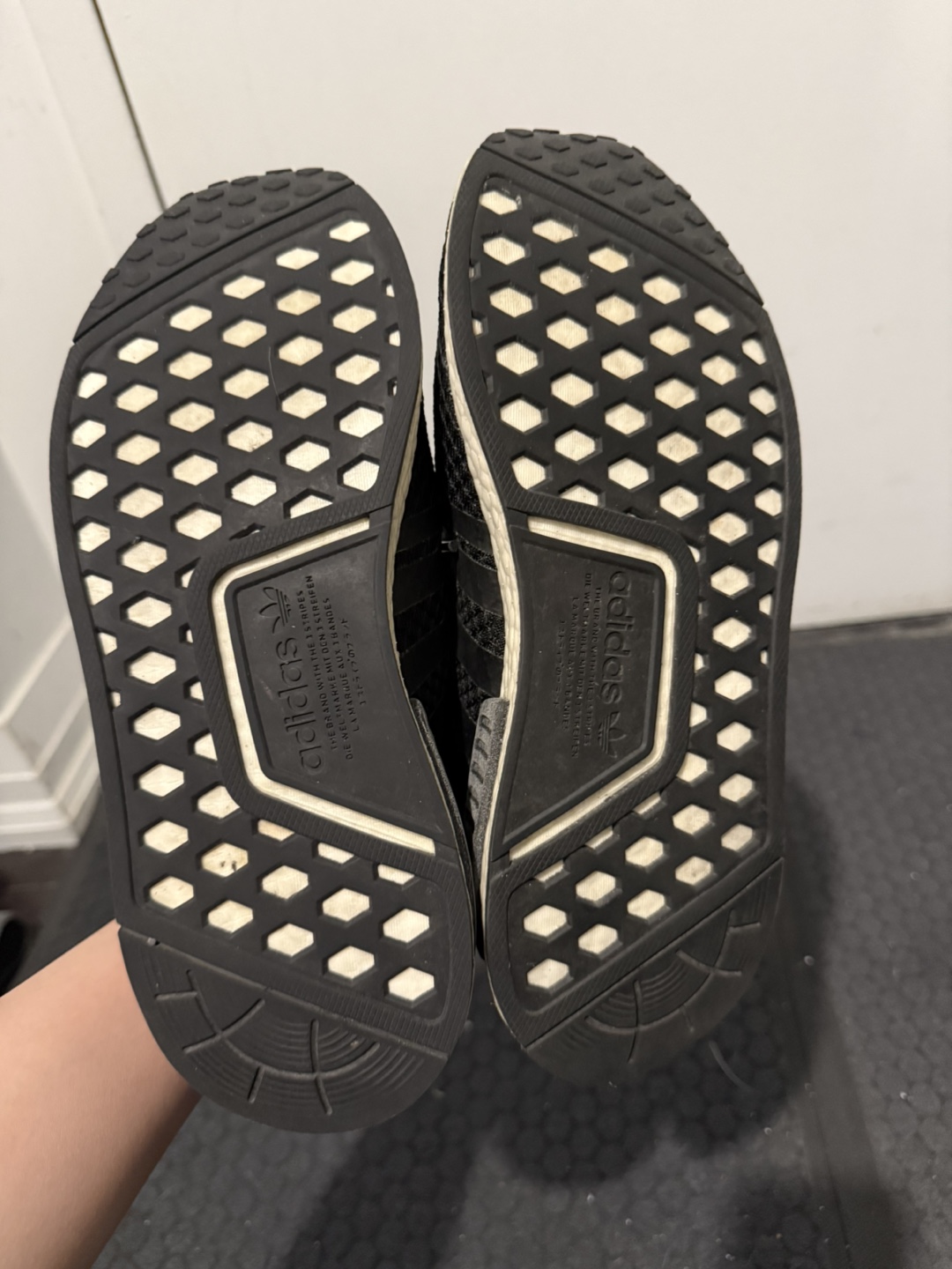 Adidas NMD R1 Shoes men size 7.5 - photo 5