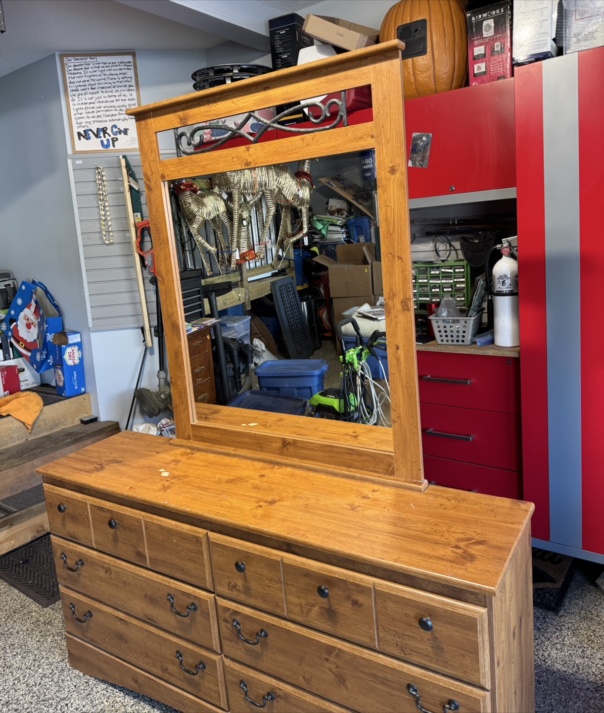 Dresser